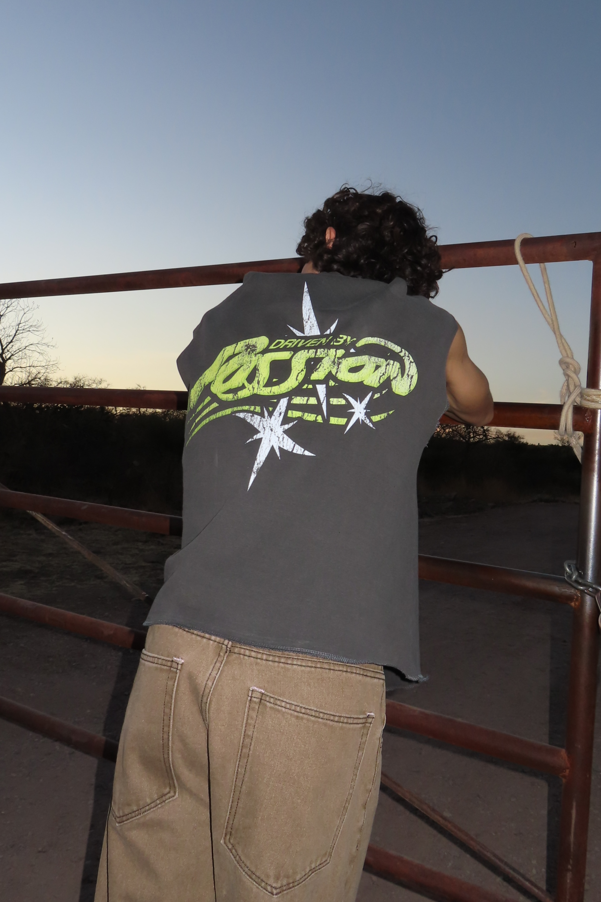 Driven by Passion Tank Top Washed Grey