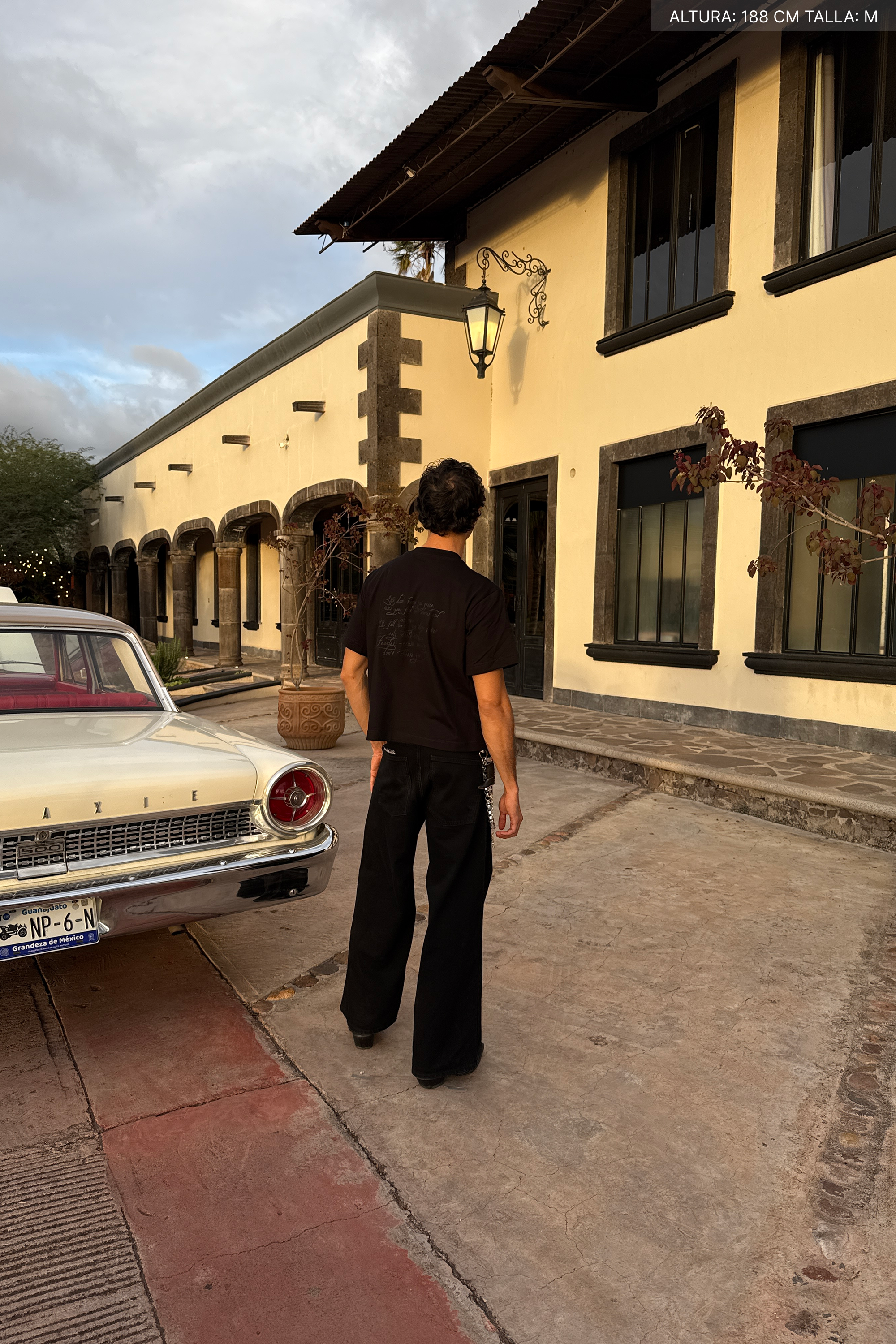 Letter Cross Crop Tee Black