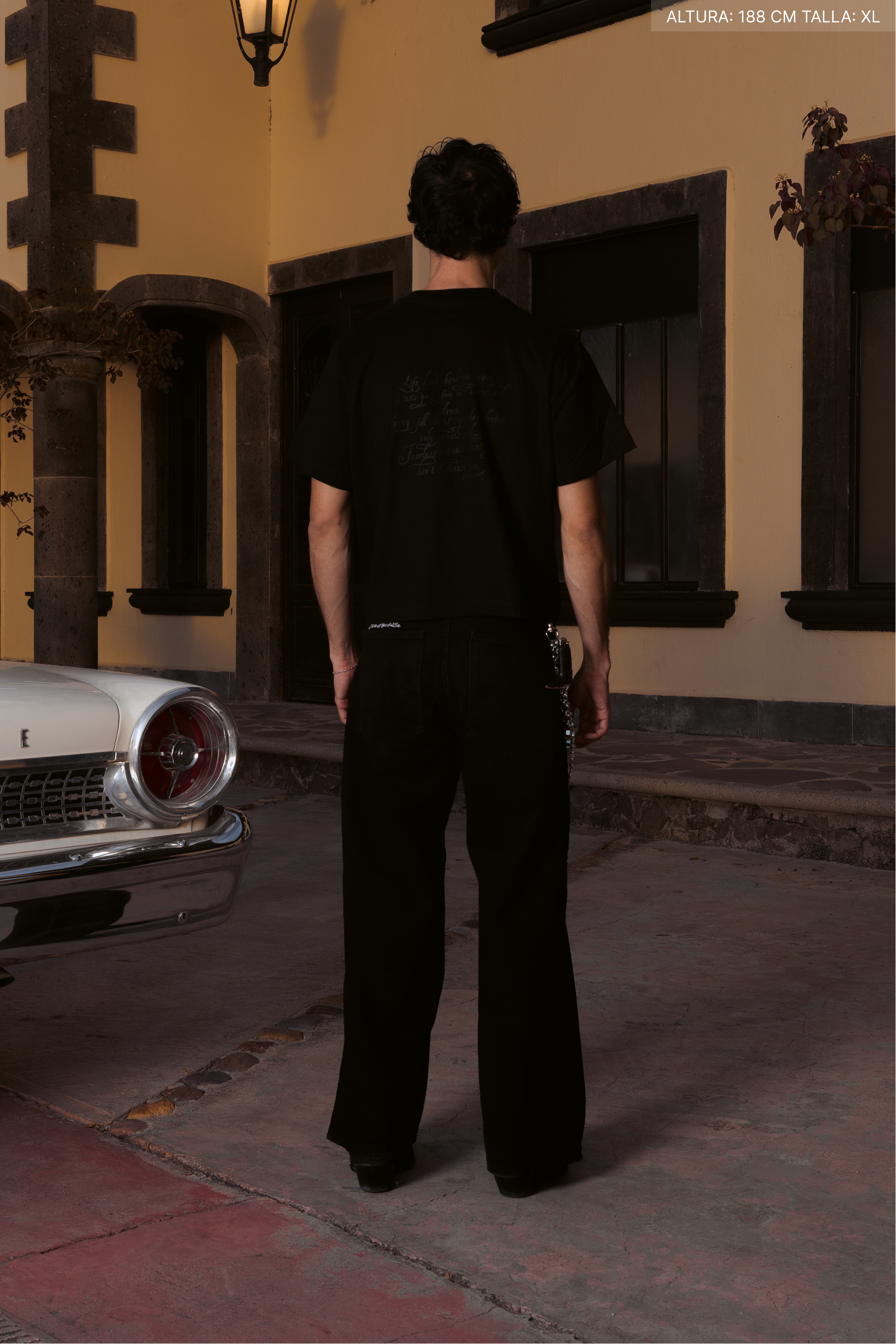 Letter Cross Crop Tee Black