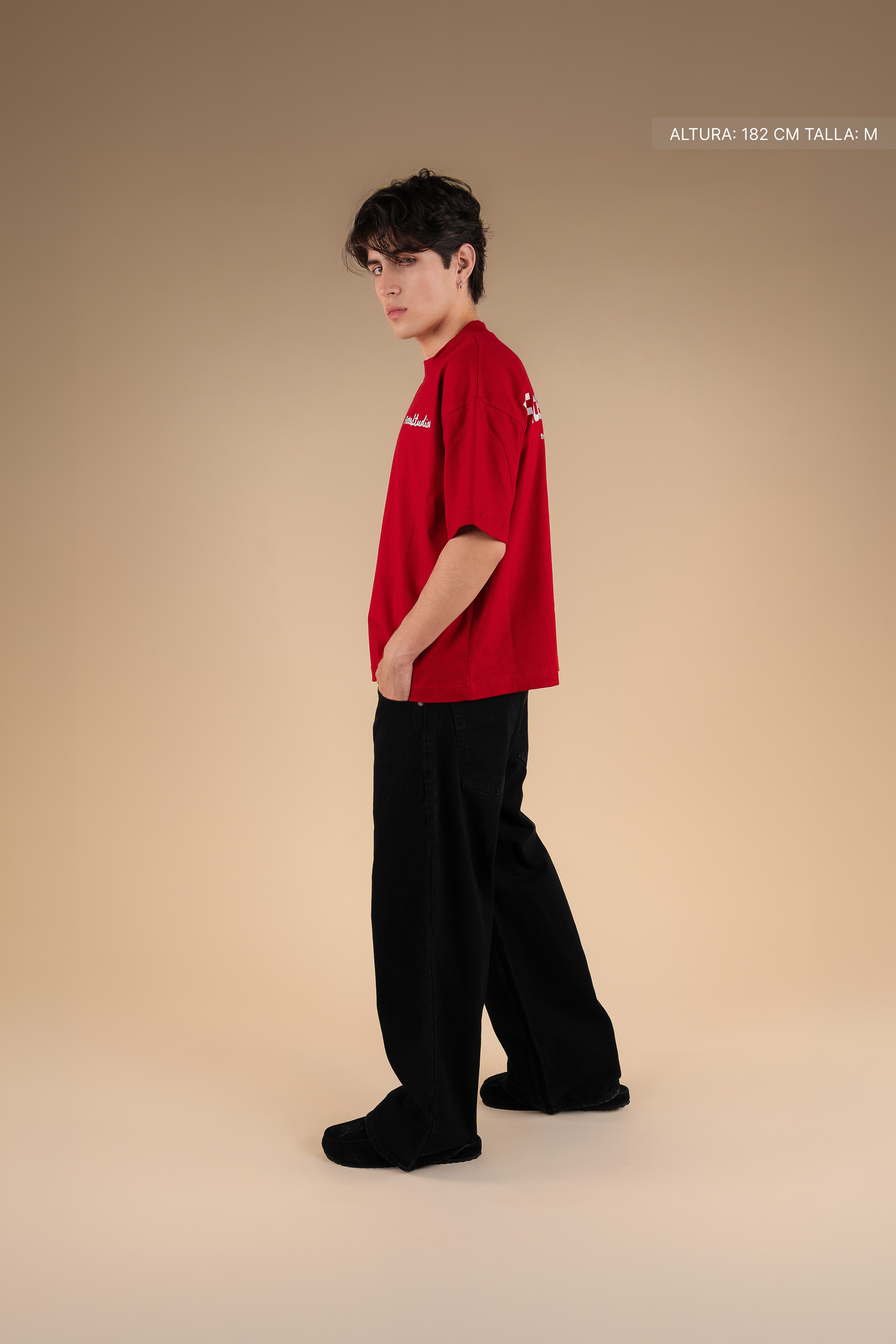 Studio Script Tee Red