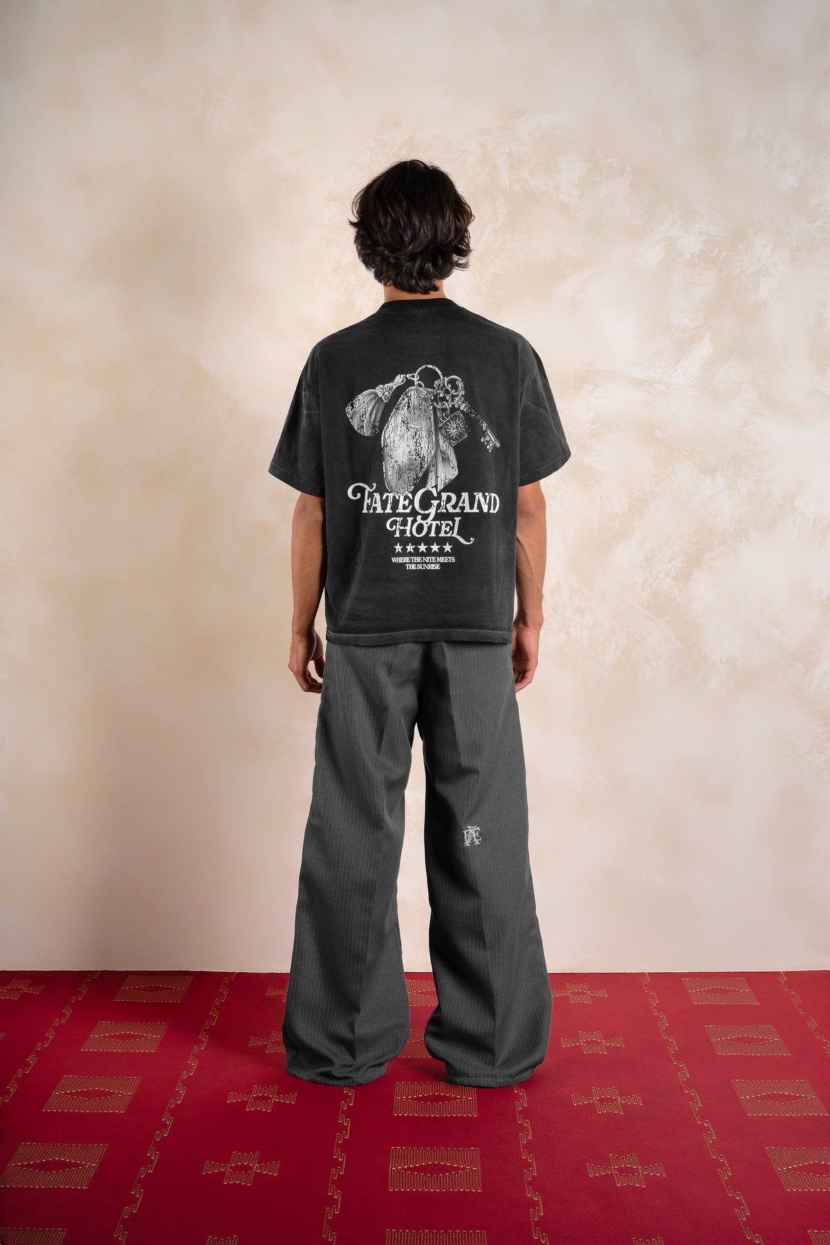 Grand Hotel Check-In Tee Vintage Black