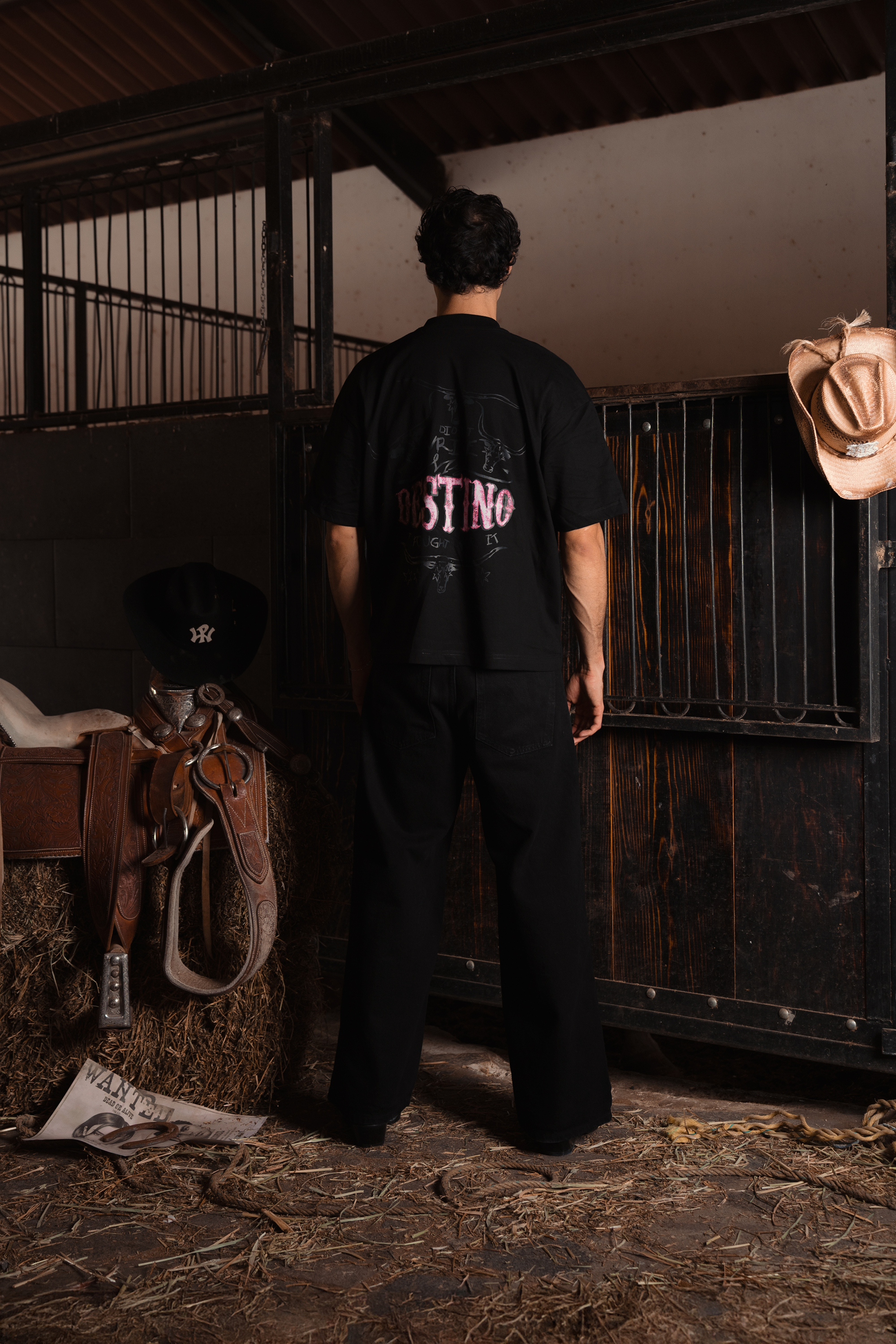Long Horns Tee Black