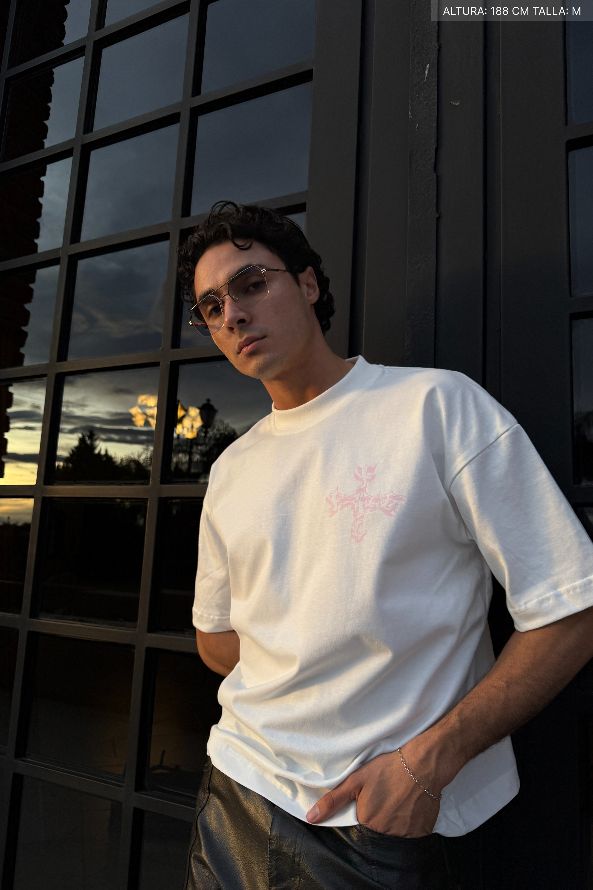 Letter Cross Tee Ivory