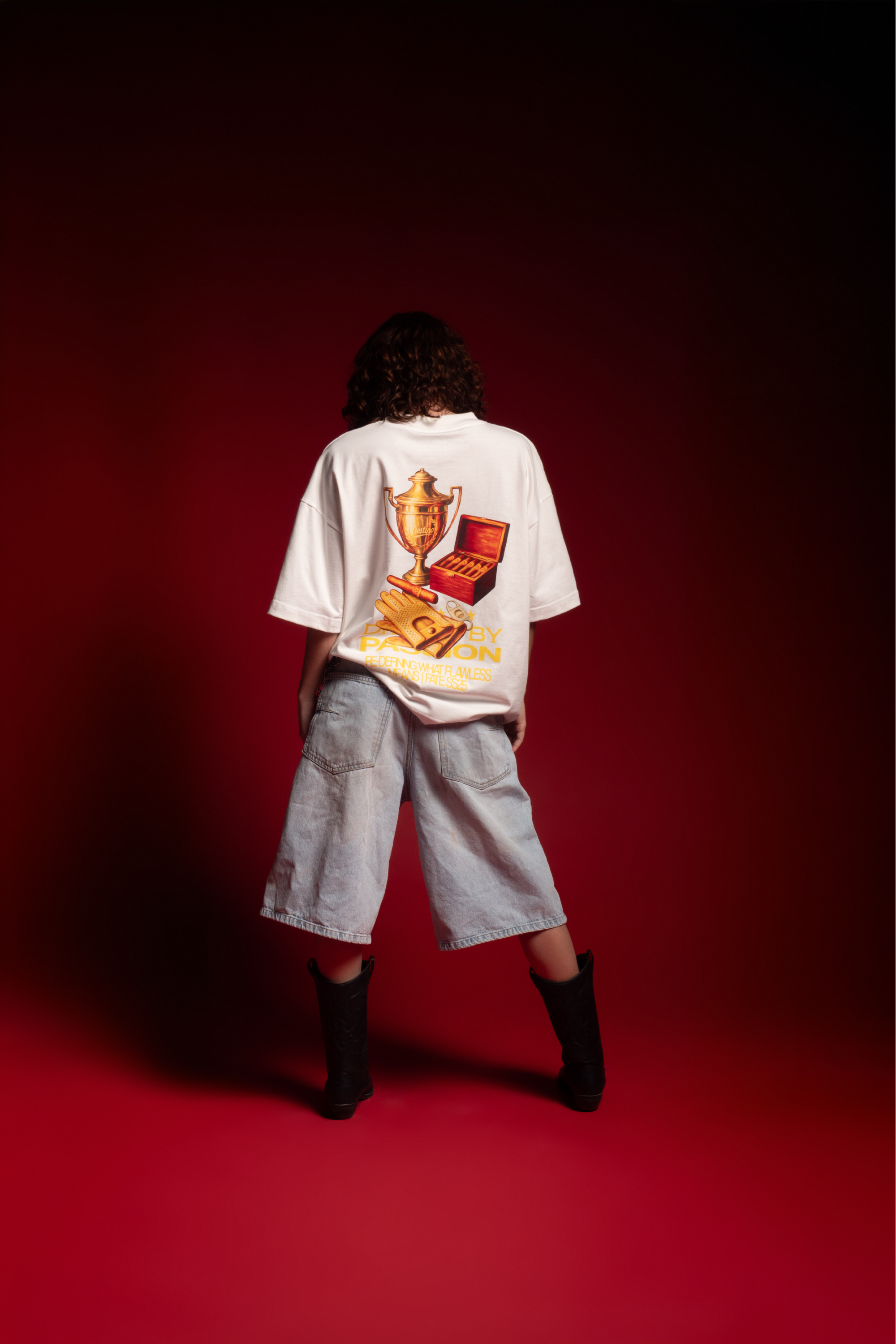 Winner Trophy Tee Ivory