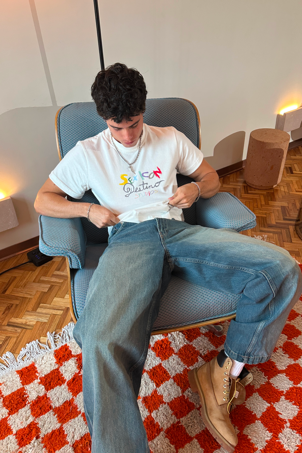 Sex Icon Crayons Crop Tee Ivory