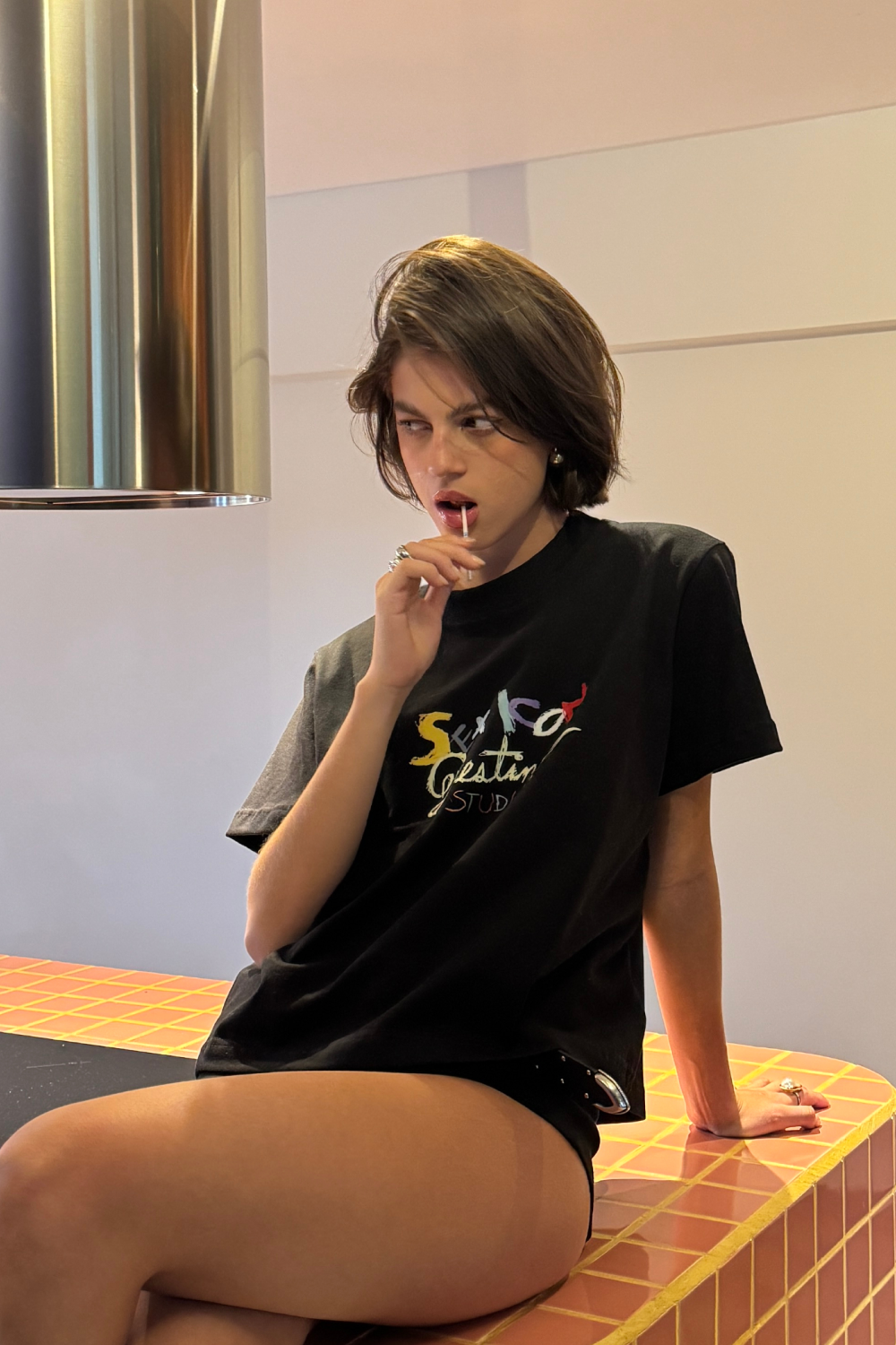 Sex Icon Crayons Crop Tee Black