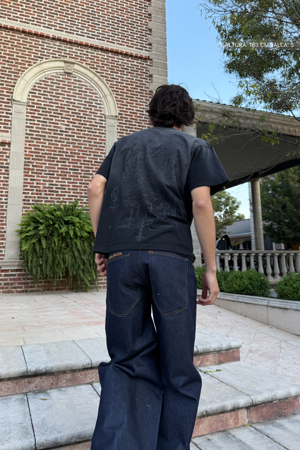 Sweet Serafin's Tee Faded Black