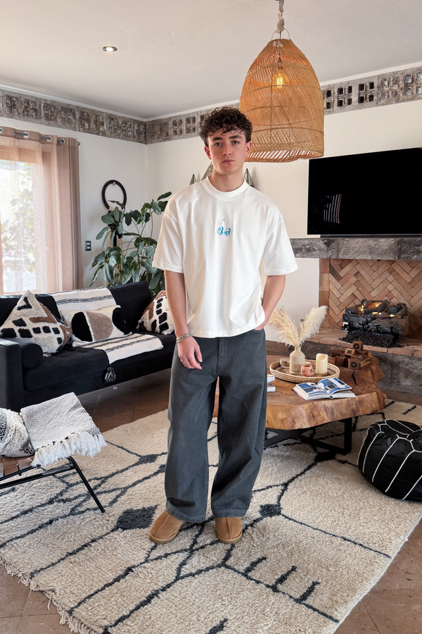 Cold Hearts Tee Ivory