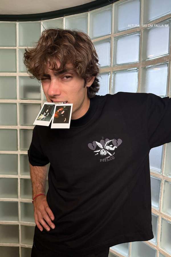 Cupid Ghosting Tee Black