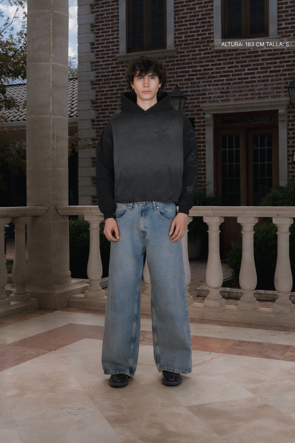 Serafin Hoodie Faded Black