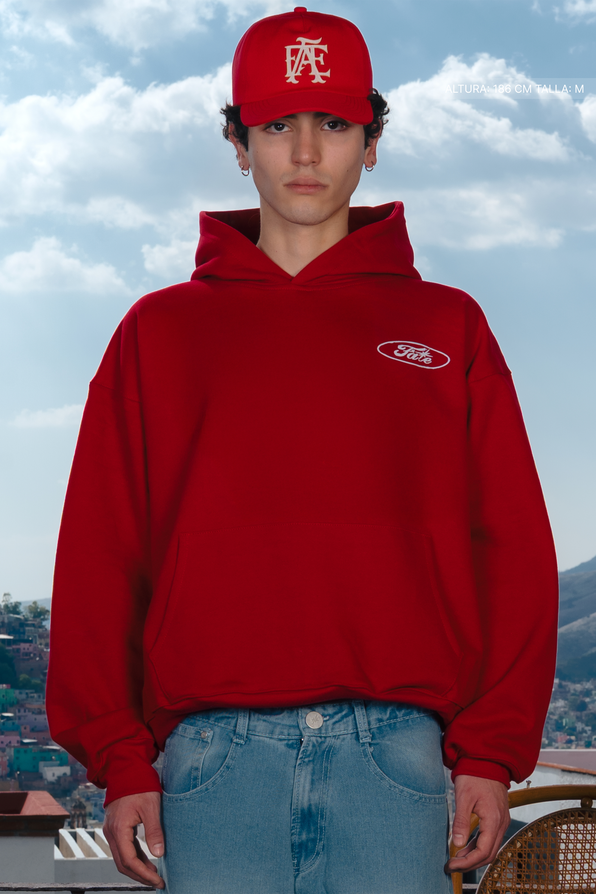 Fate Oval Hoodie Cherry Red