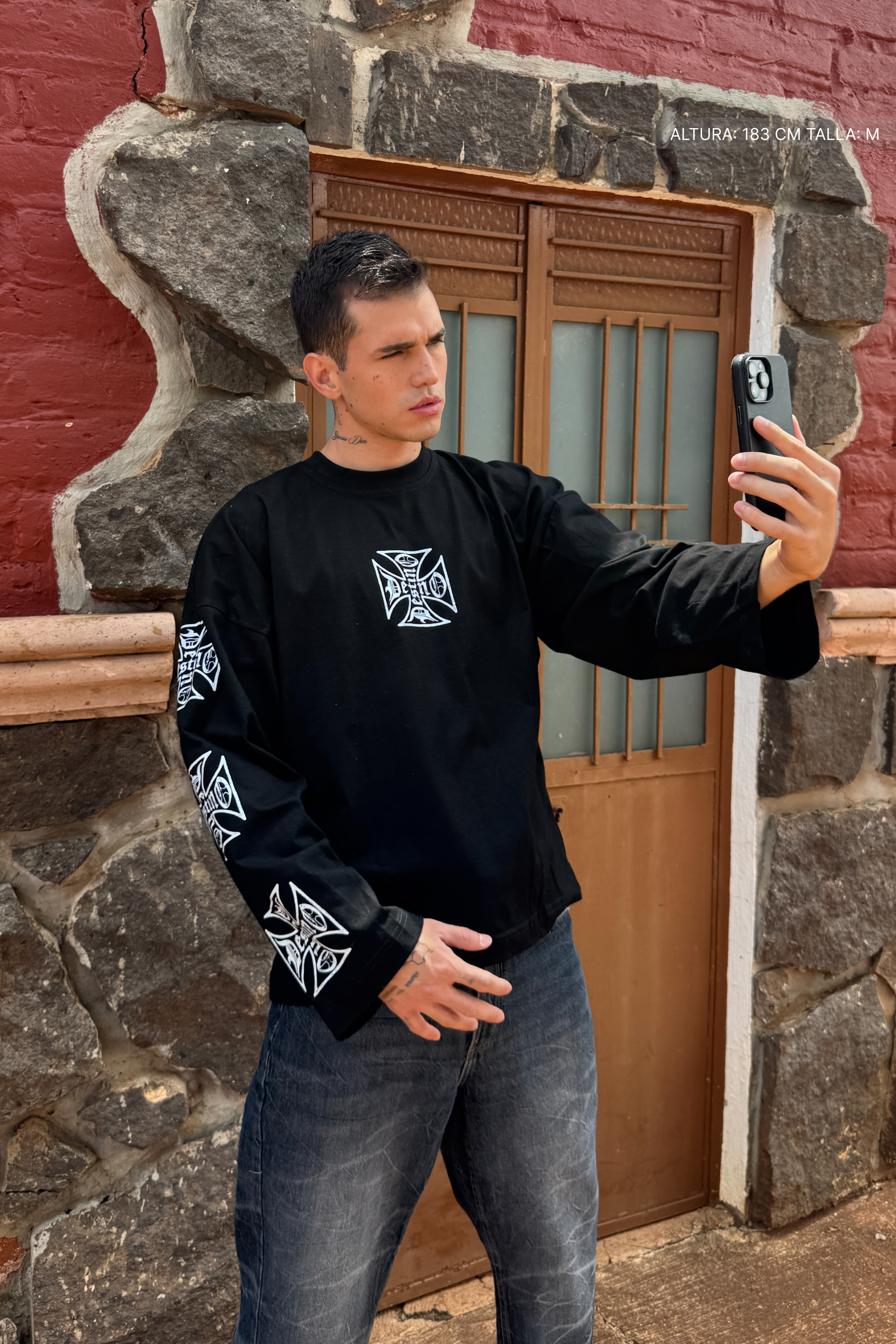 Destino Cross Longsleeve Black