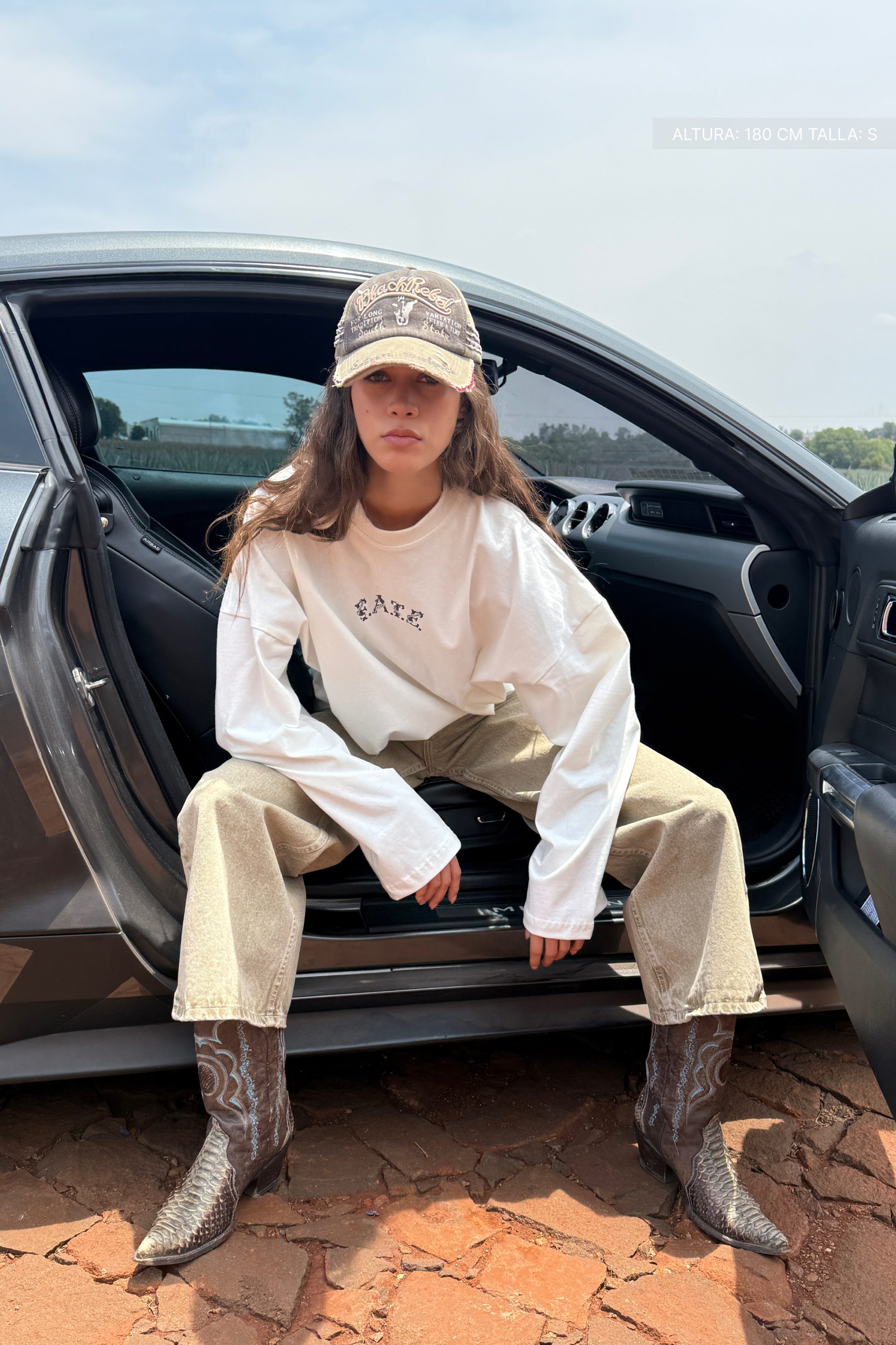 Fate Eagle Longsleeve Ivory