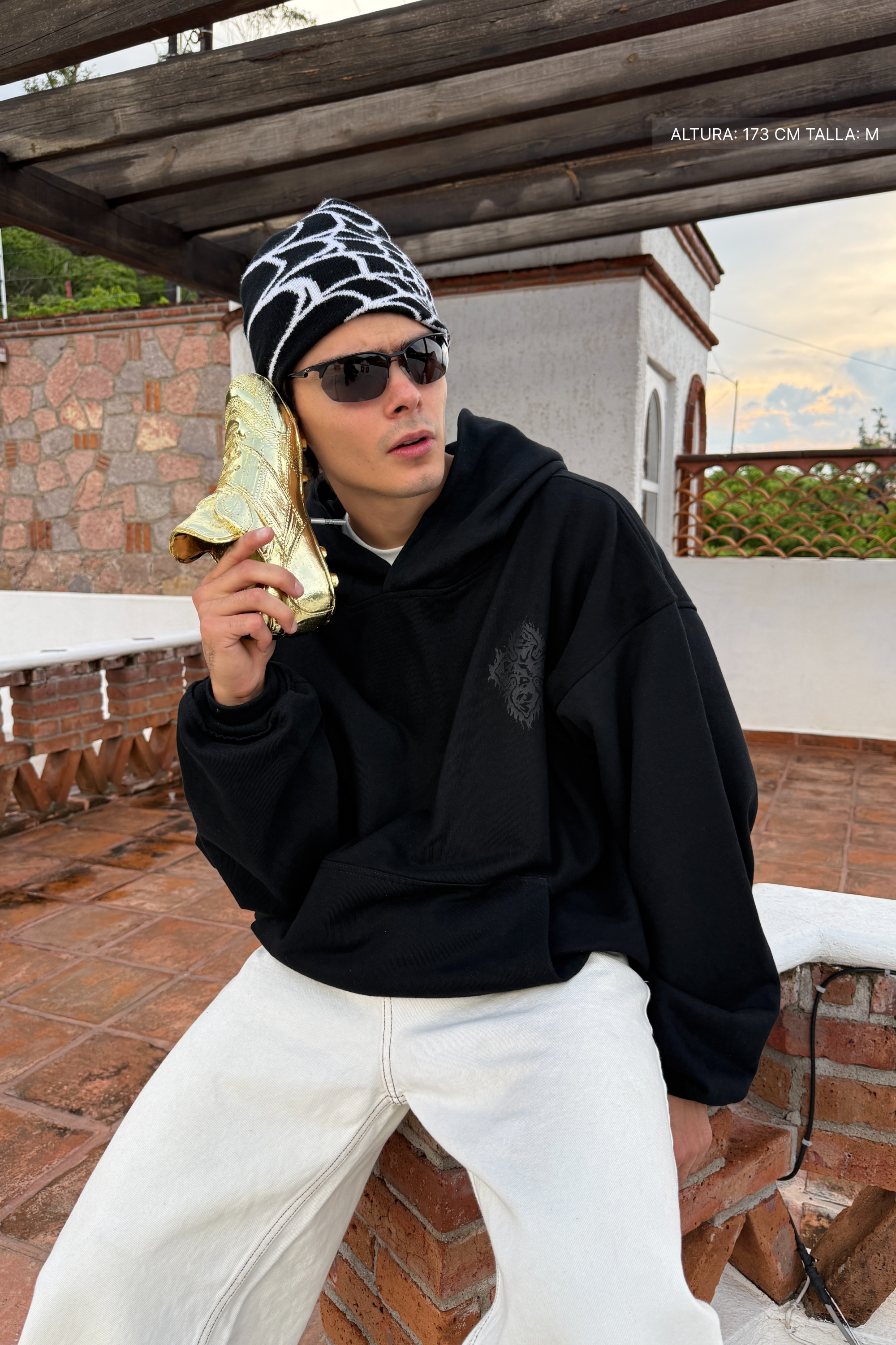 Fire Cross Hoodie Vantablack
