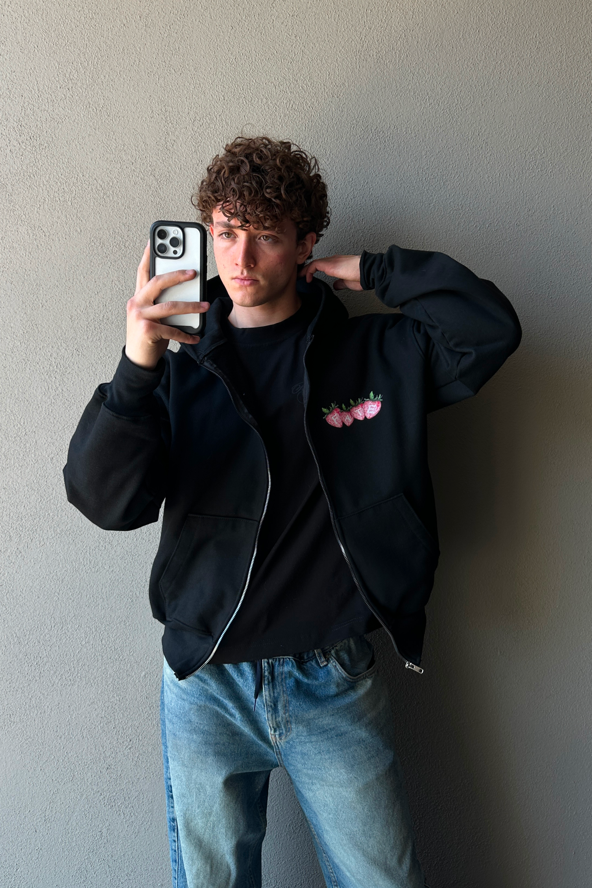 Strawberry Zip Hoodie Vantablack