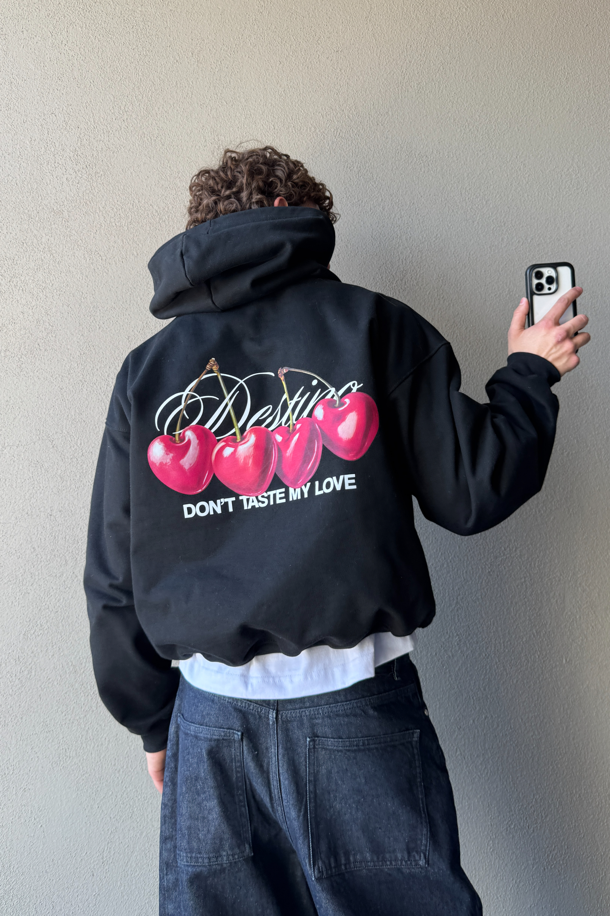 Cherry Hoodie Vantablack