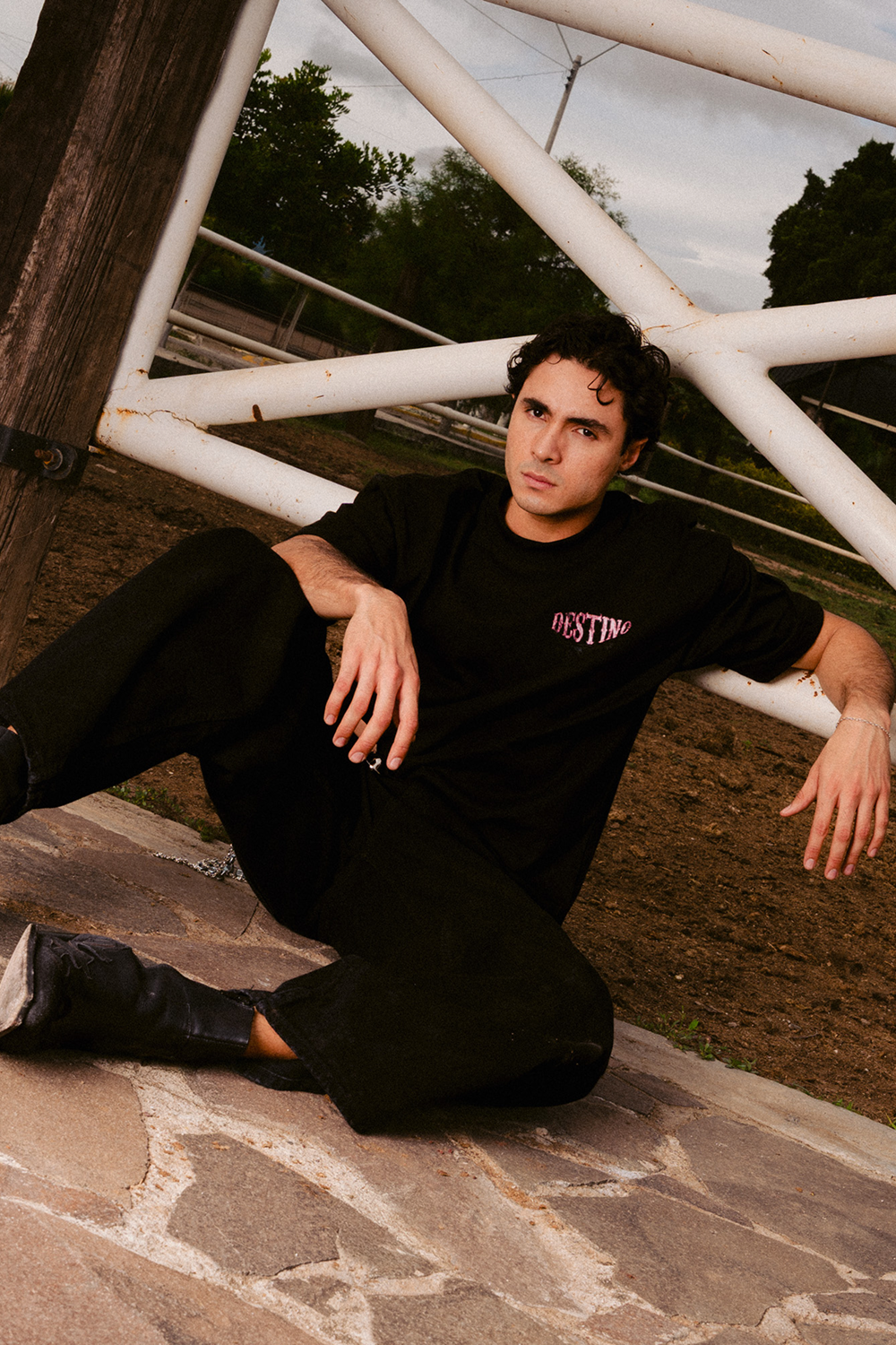 Long Horns Tee Black