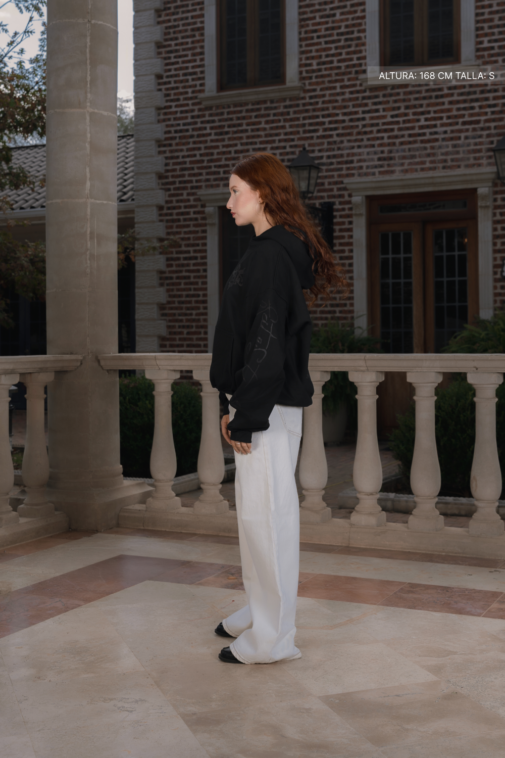 Serafin Hoodie Vantablack