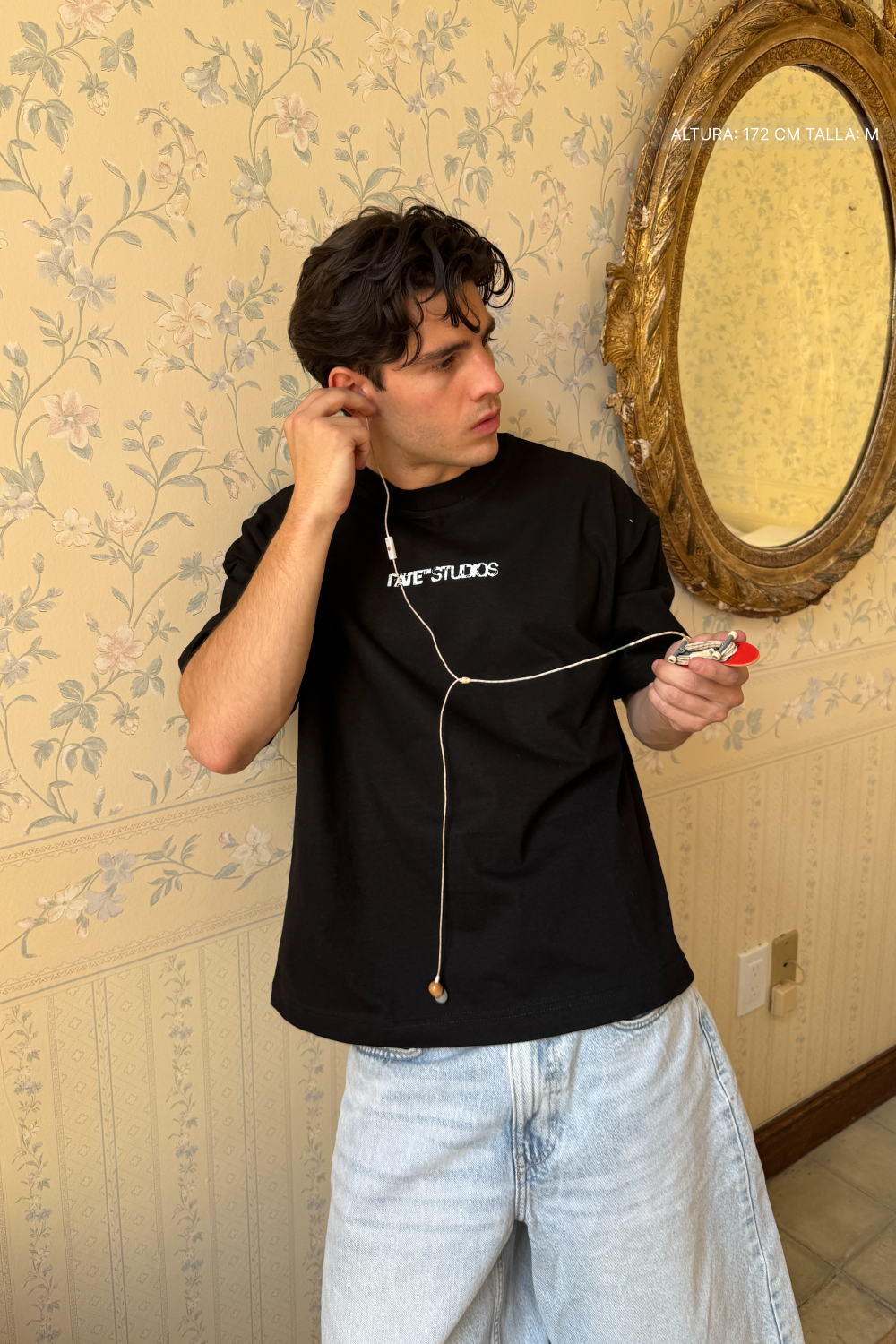 Hot Weelss Fate Studios Tee Black