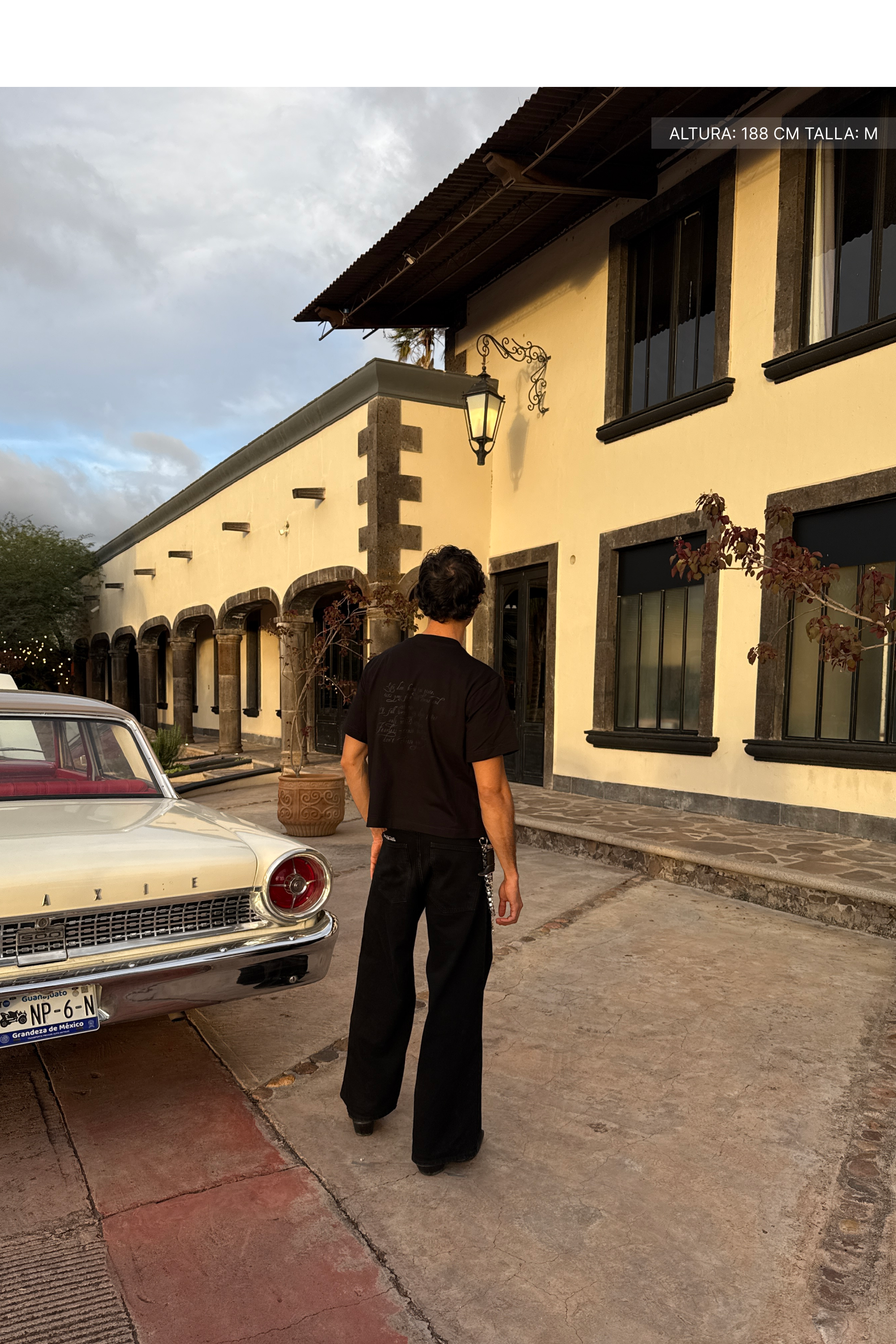 Letter Cross Crop Tee Black