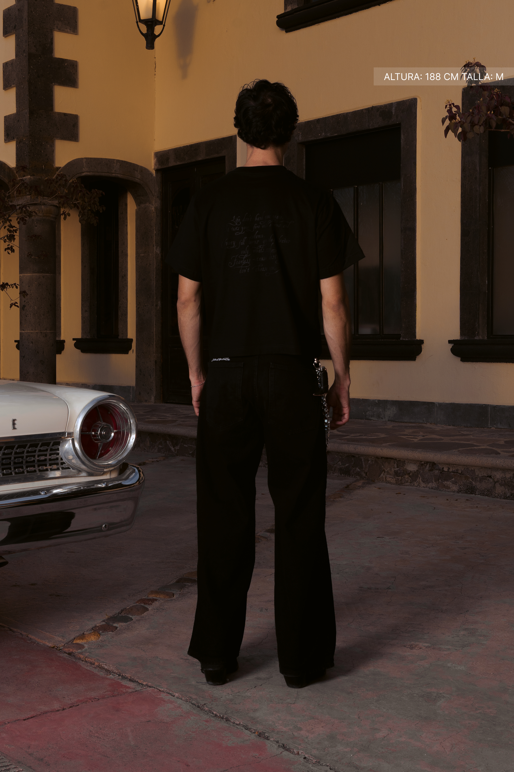 Letter Cross Crop Tee Black