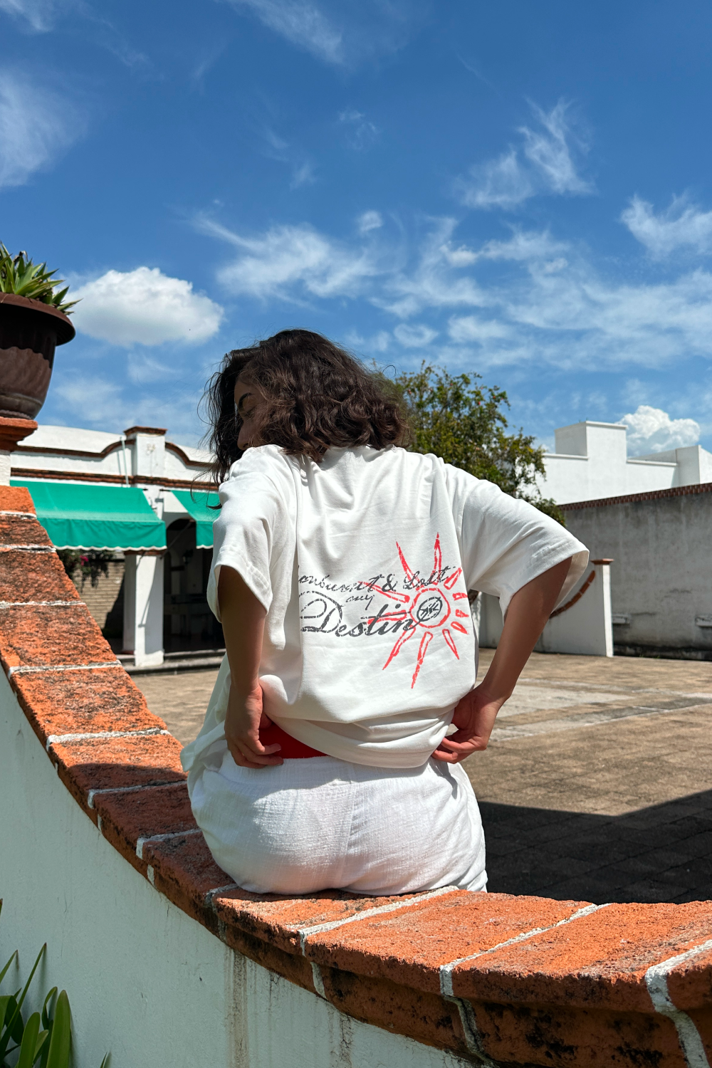 Tanned Donkey Tee Ivory