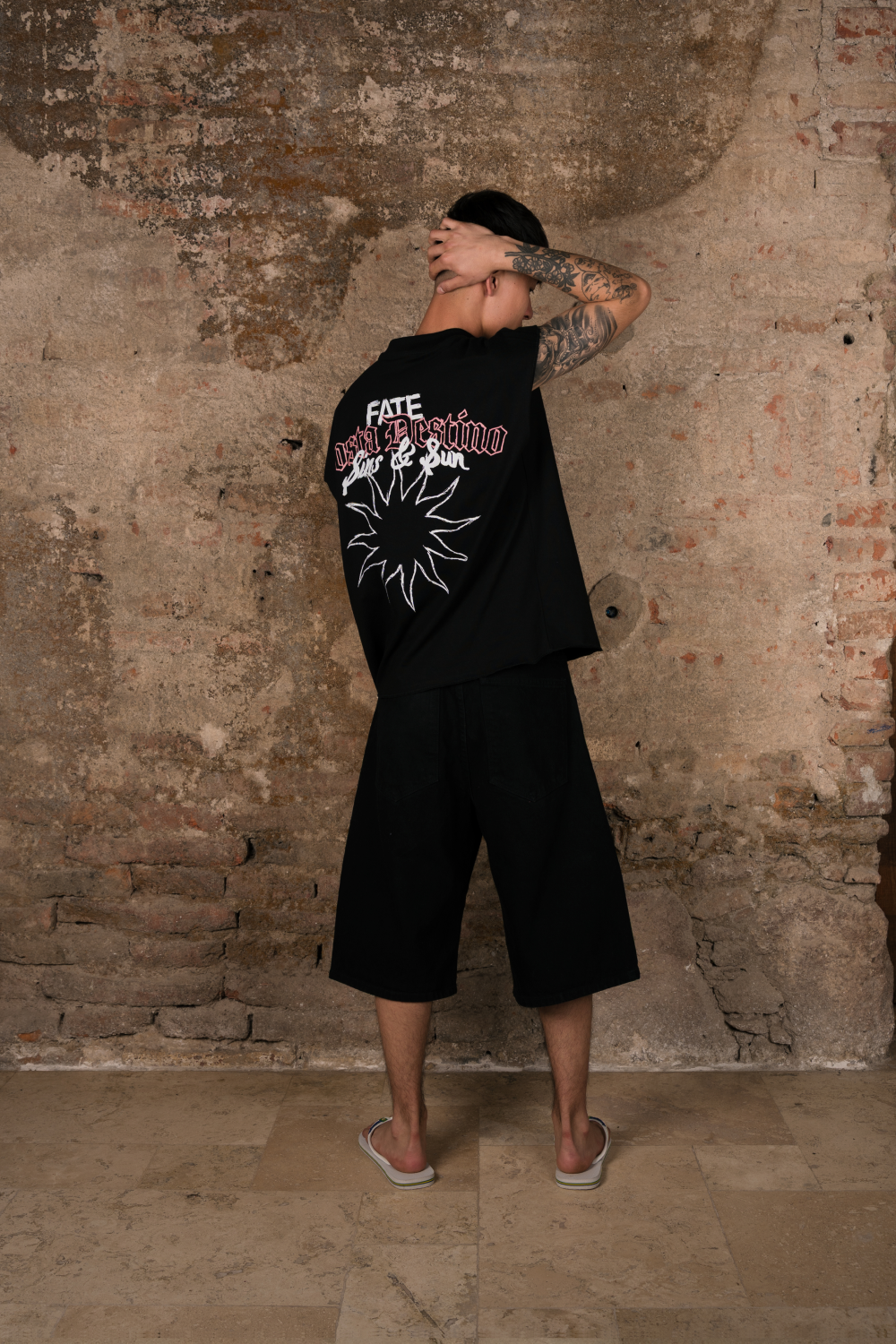 Sins & Sun Tank Top Black