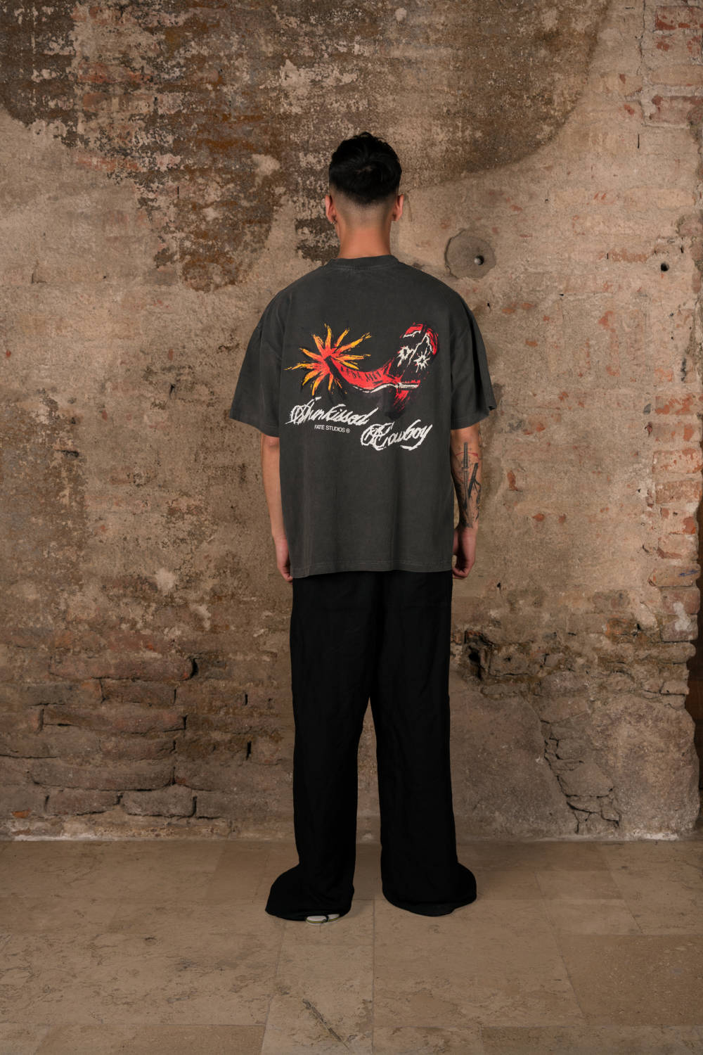 Sunkissed Cowboy Tee Washed Grey