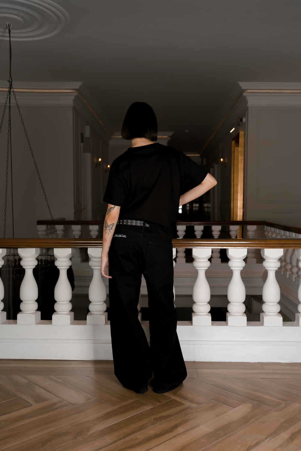 Crown Crop Tee Black