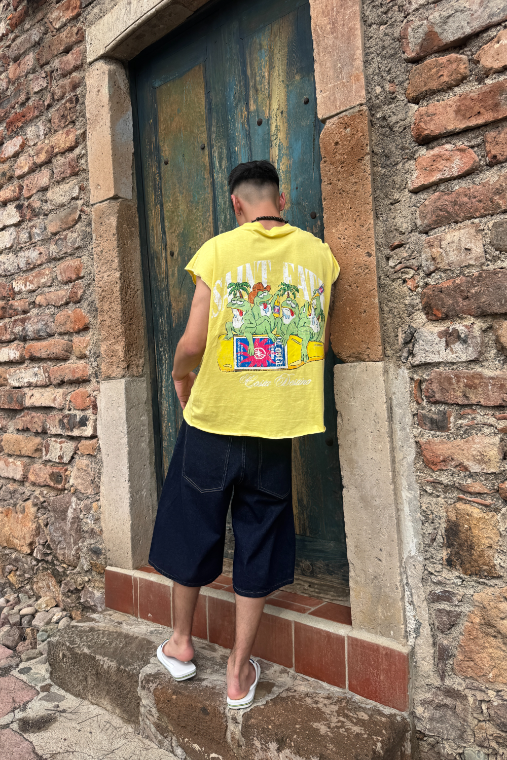 Drunk Frogs Tank Top Canary Yellow