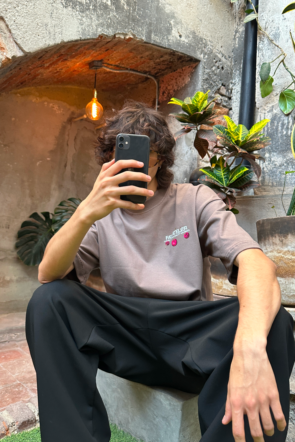 Wine Atelier Tee Taupe