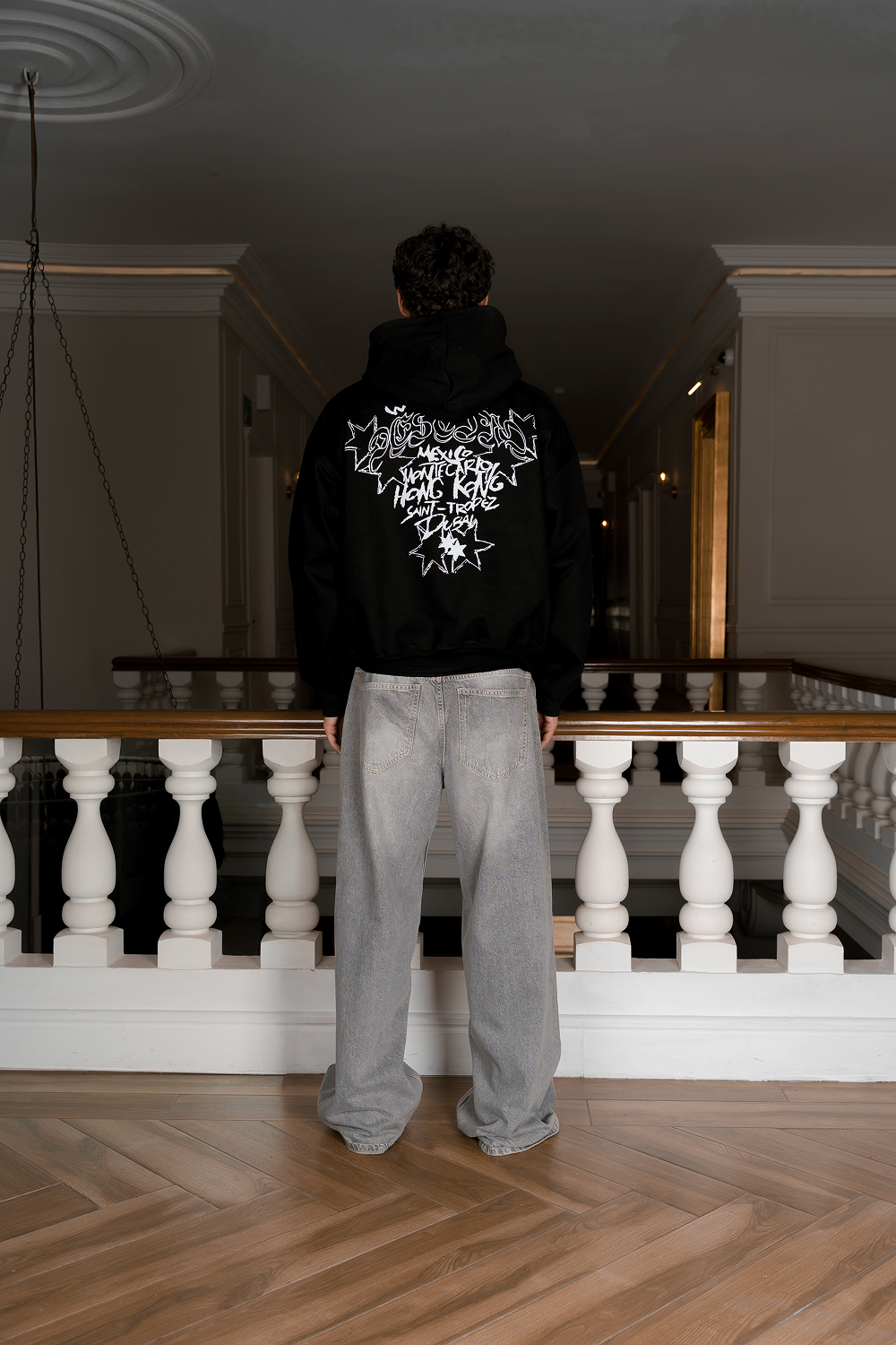 World Tour Hoodie Vantablack