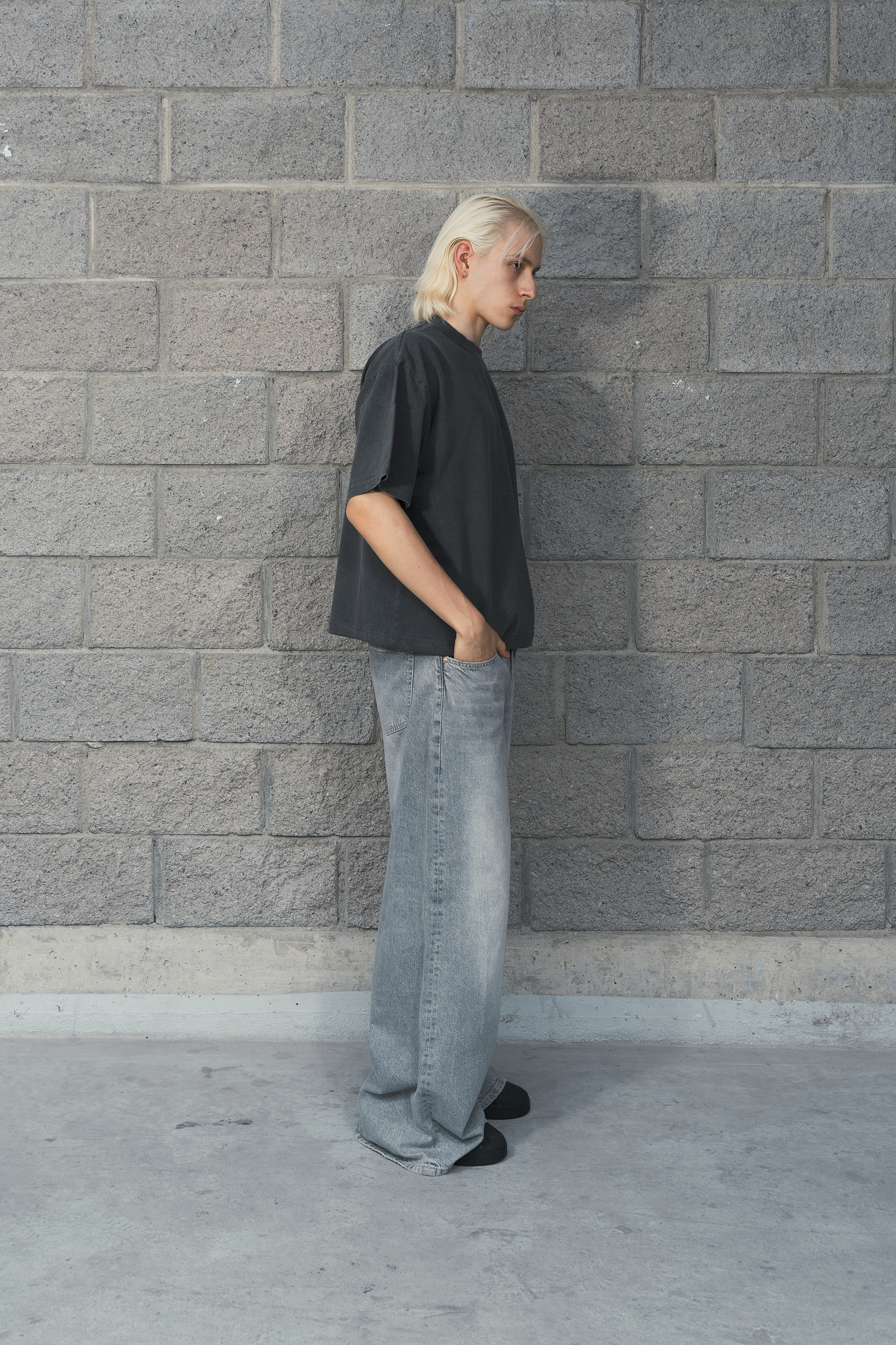 Gothic Sparks Tee Washed Grey