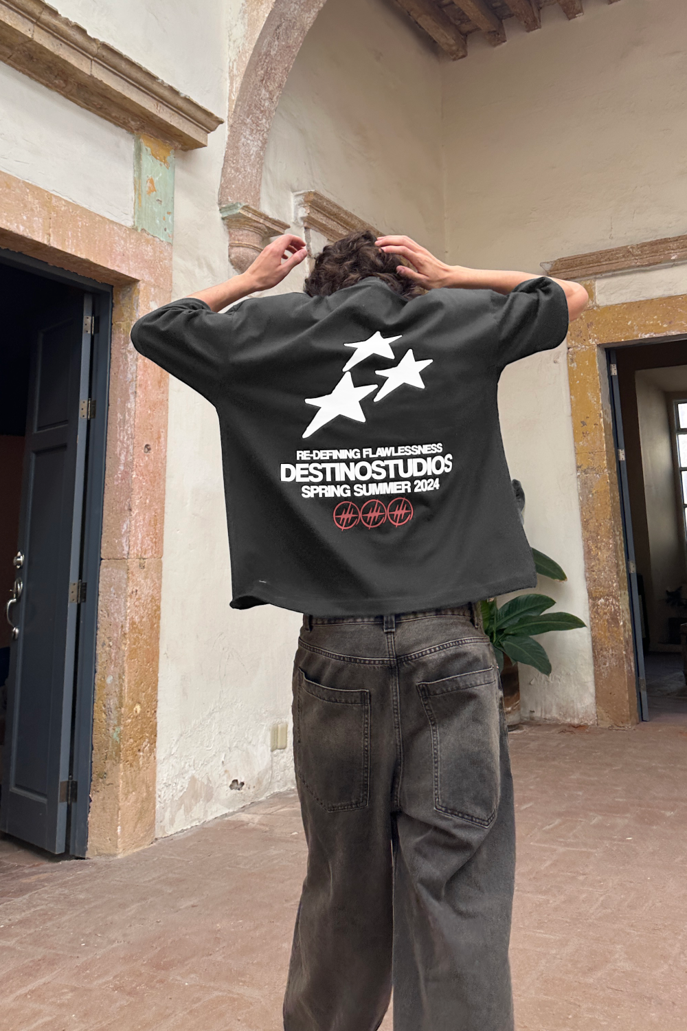 Triple Star Tee Oxford Grey