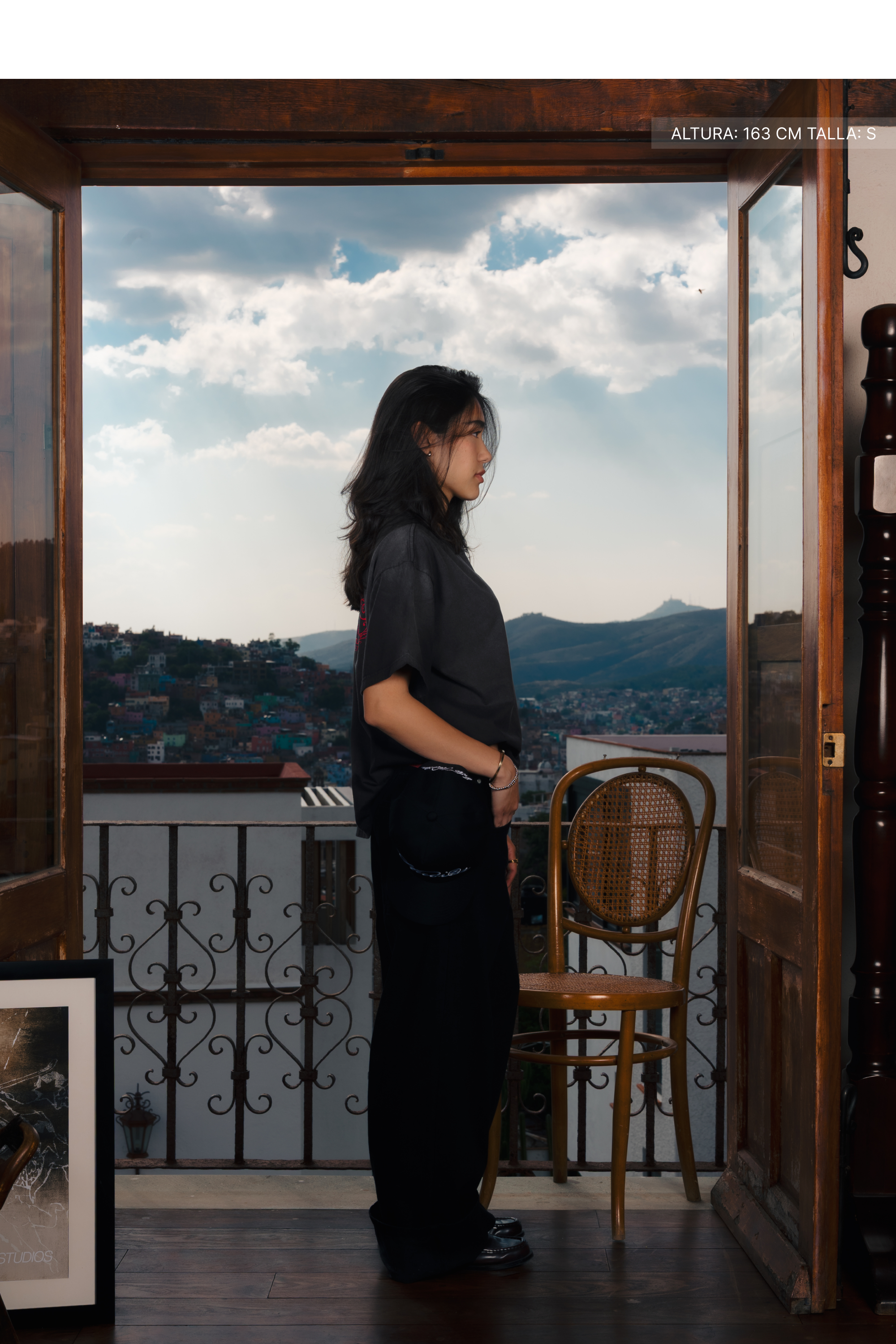 Ornate Tee Faded Black