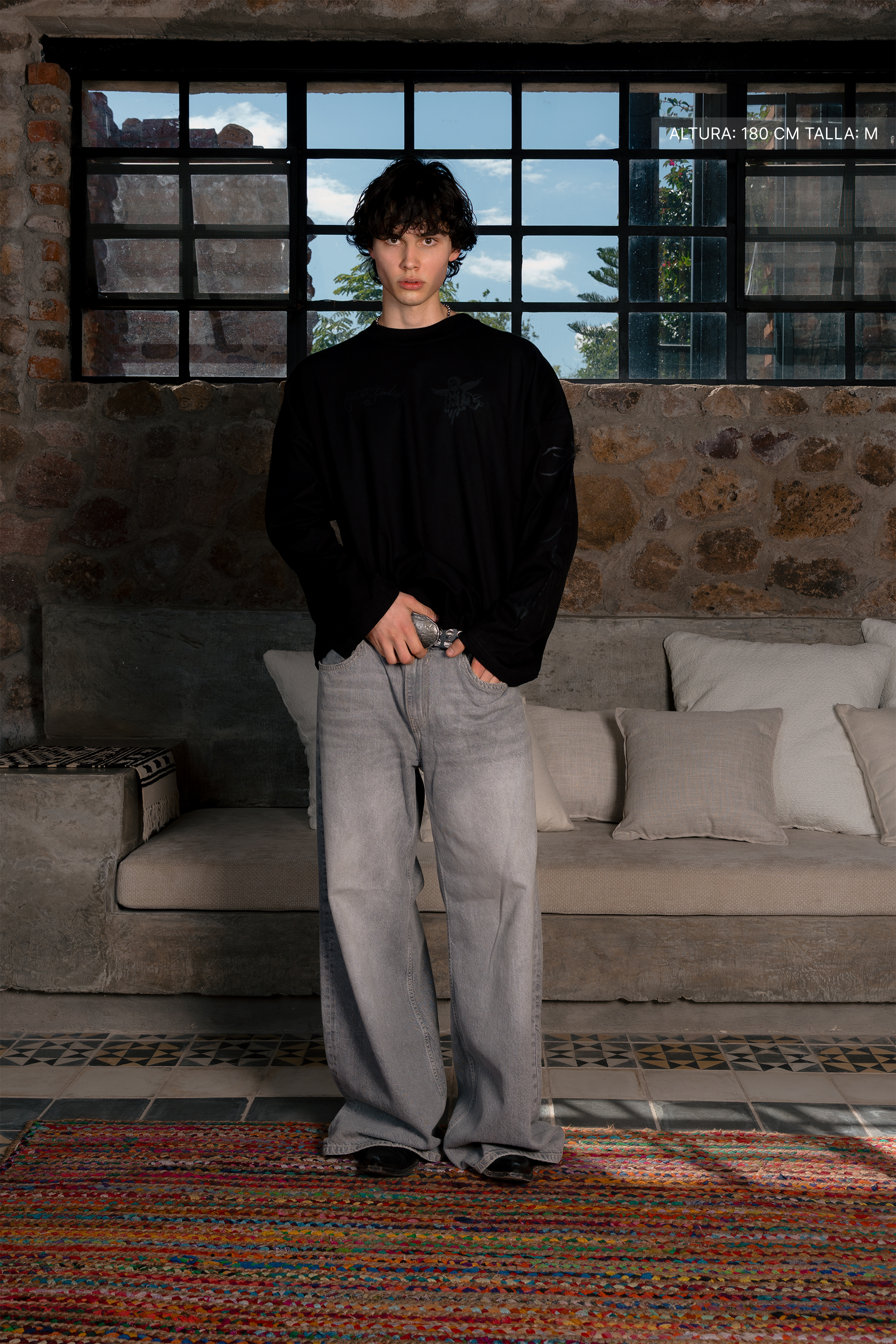 Serafin Longsleeve Black