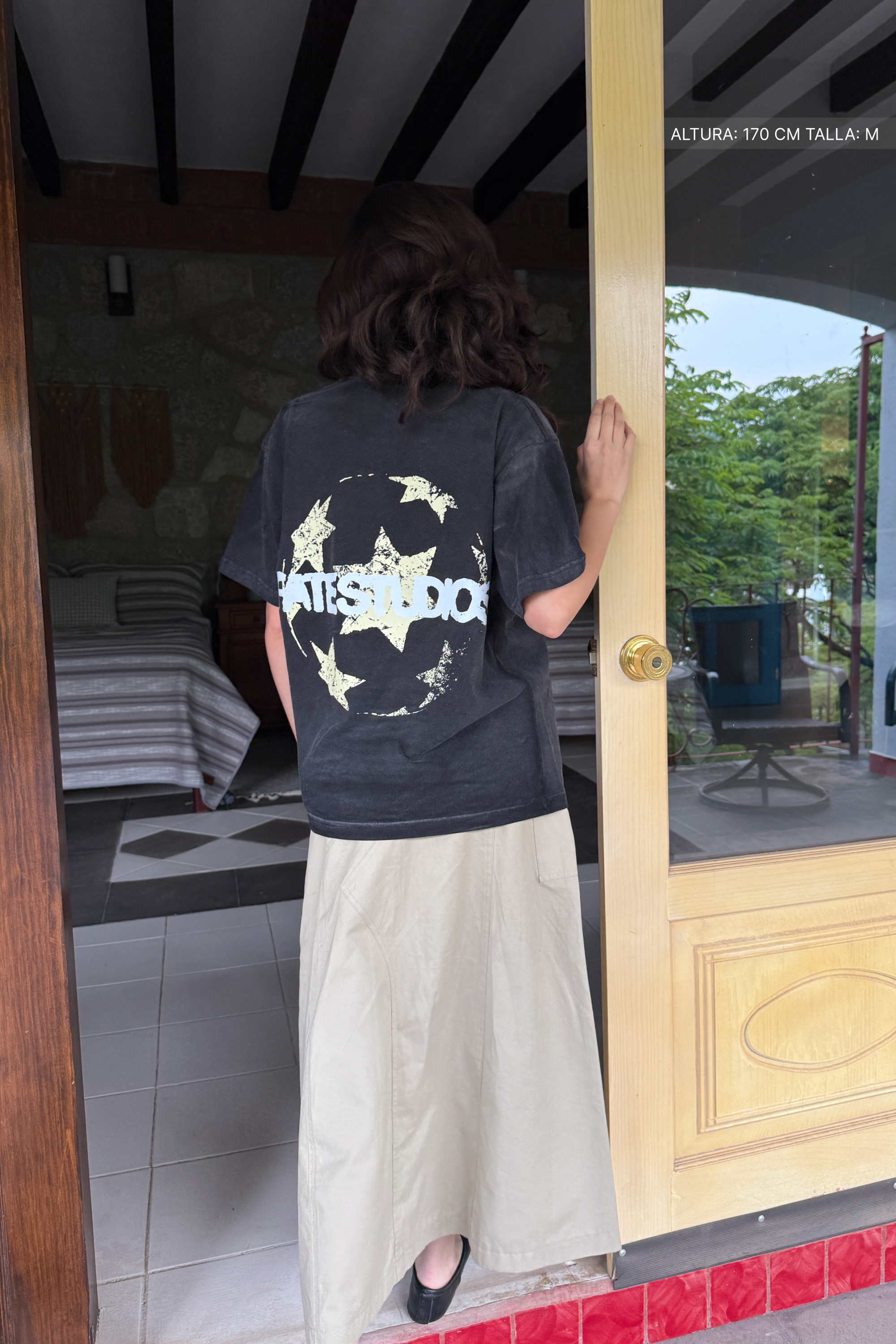 World Stars Tee Vintage Black
