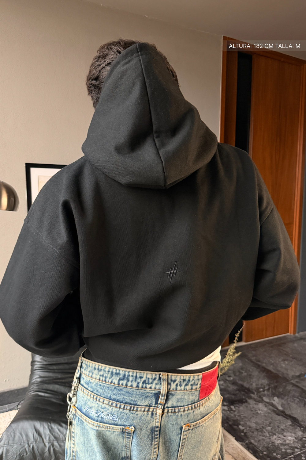 Signature Patch Hoodie Vantablack