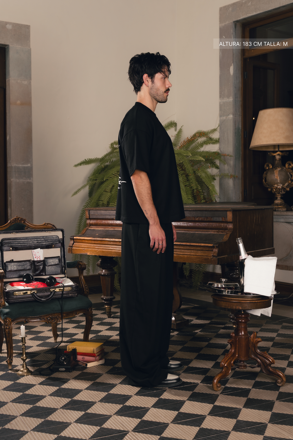 Sweet Lips Tee Black