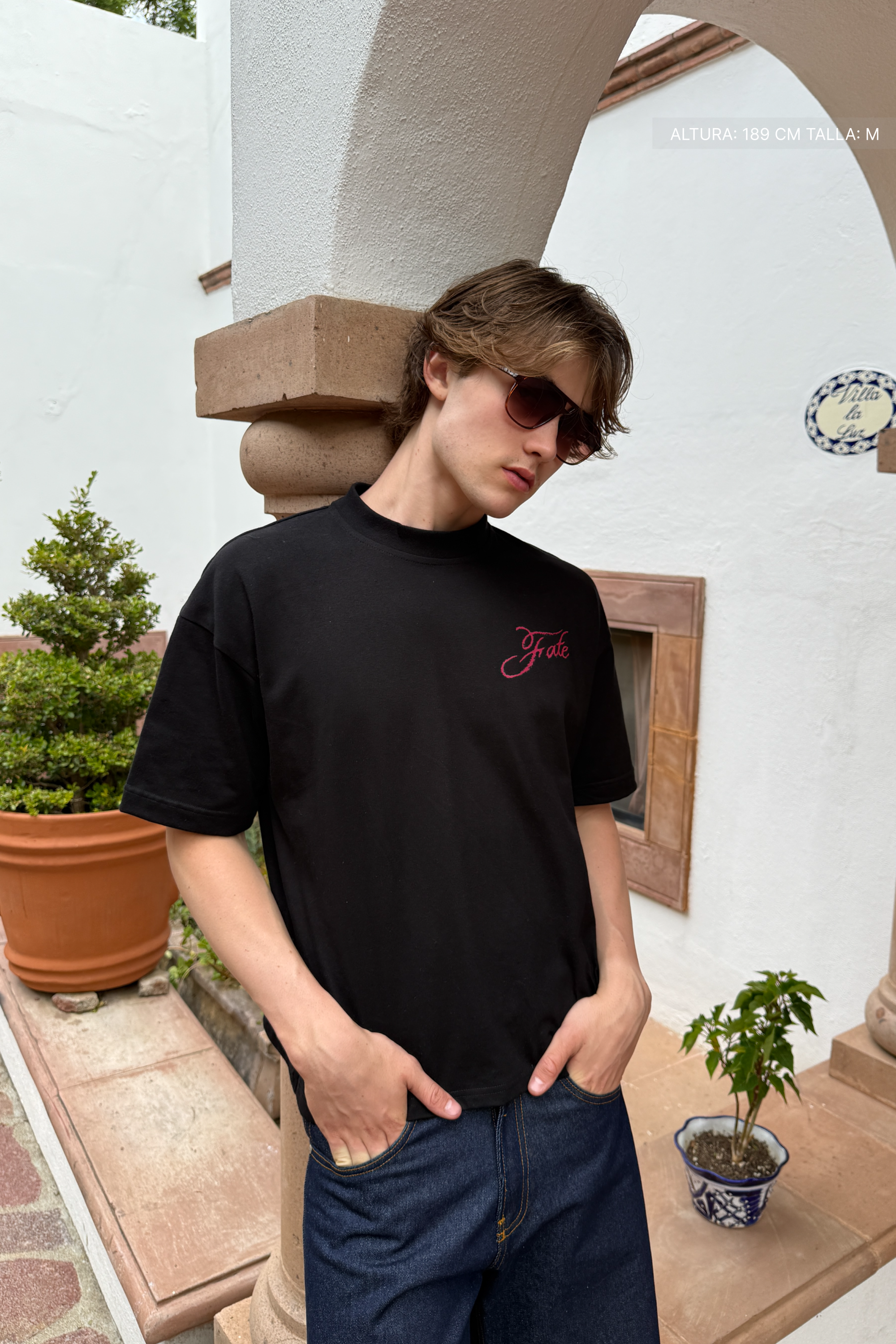 Les Fleurs Tee Black