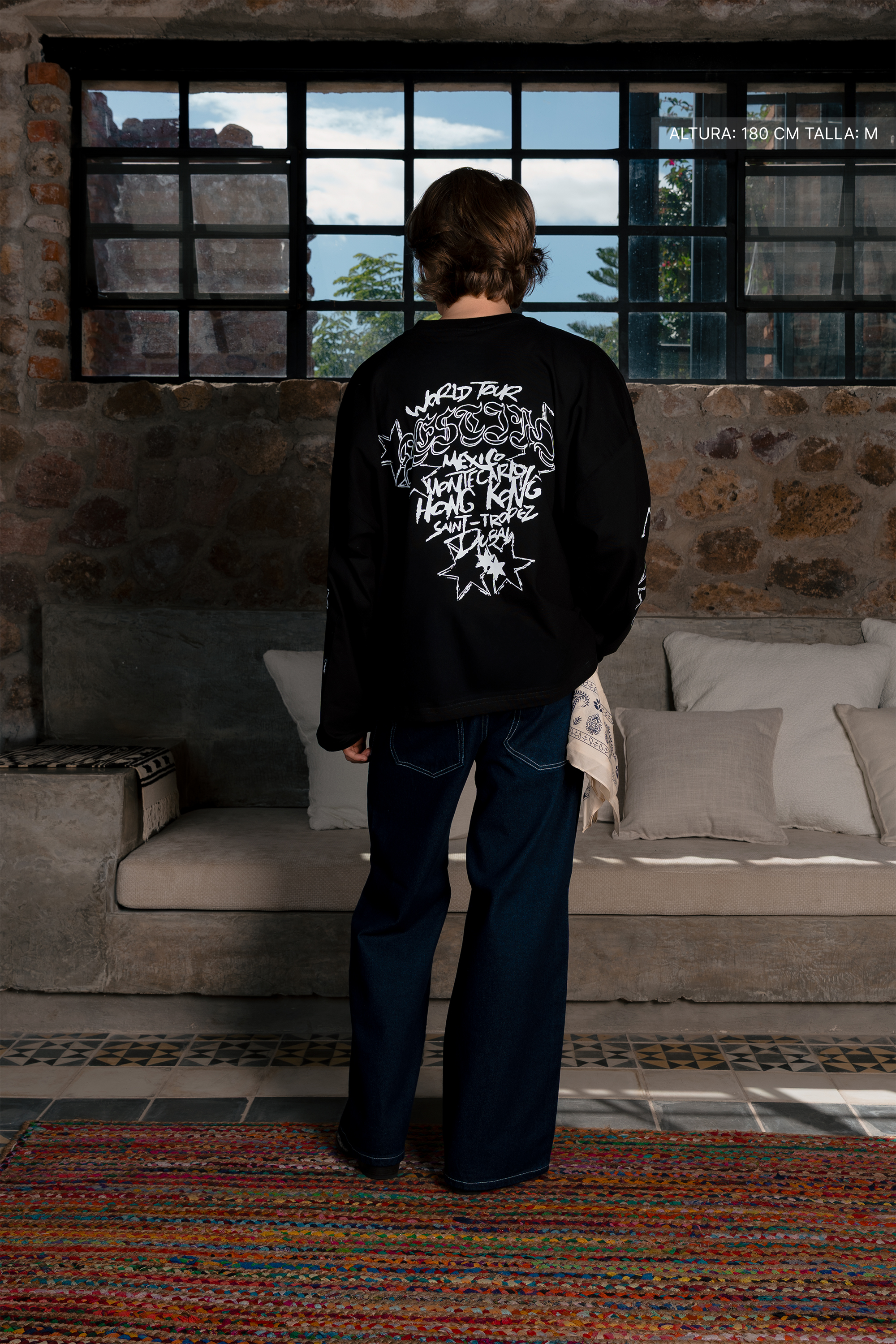 World Tour Longsleeve Black