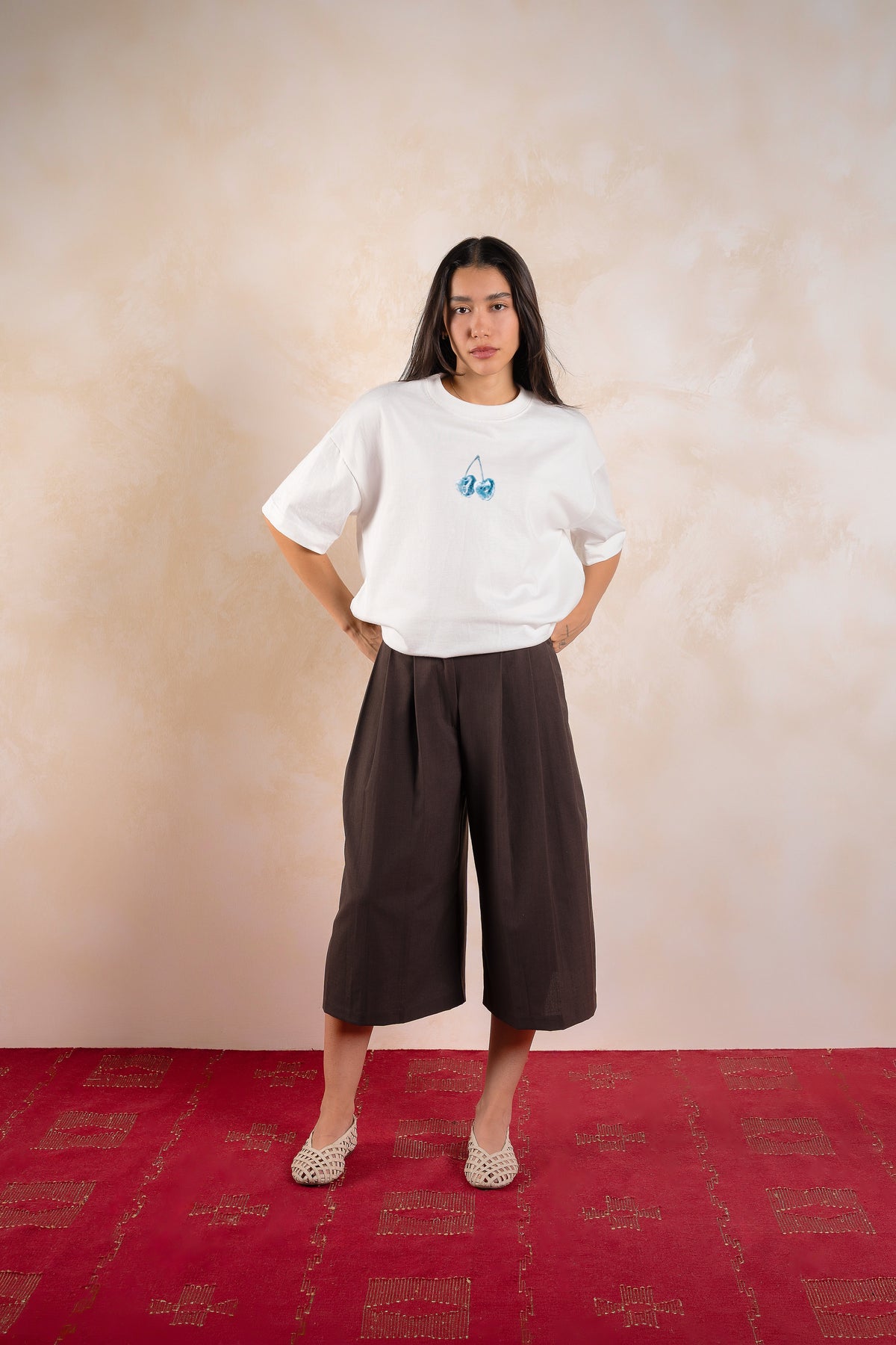 Cold Hearts Tee Ivory — Editorial FATE · Frente · Lookbook 2026-09-21