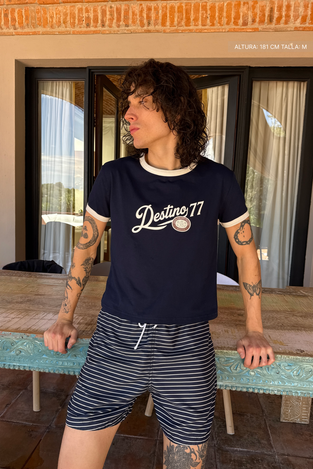 Destino 77 Muscle Tee Navy Blue · 02