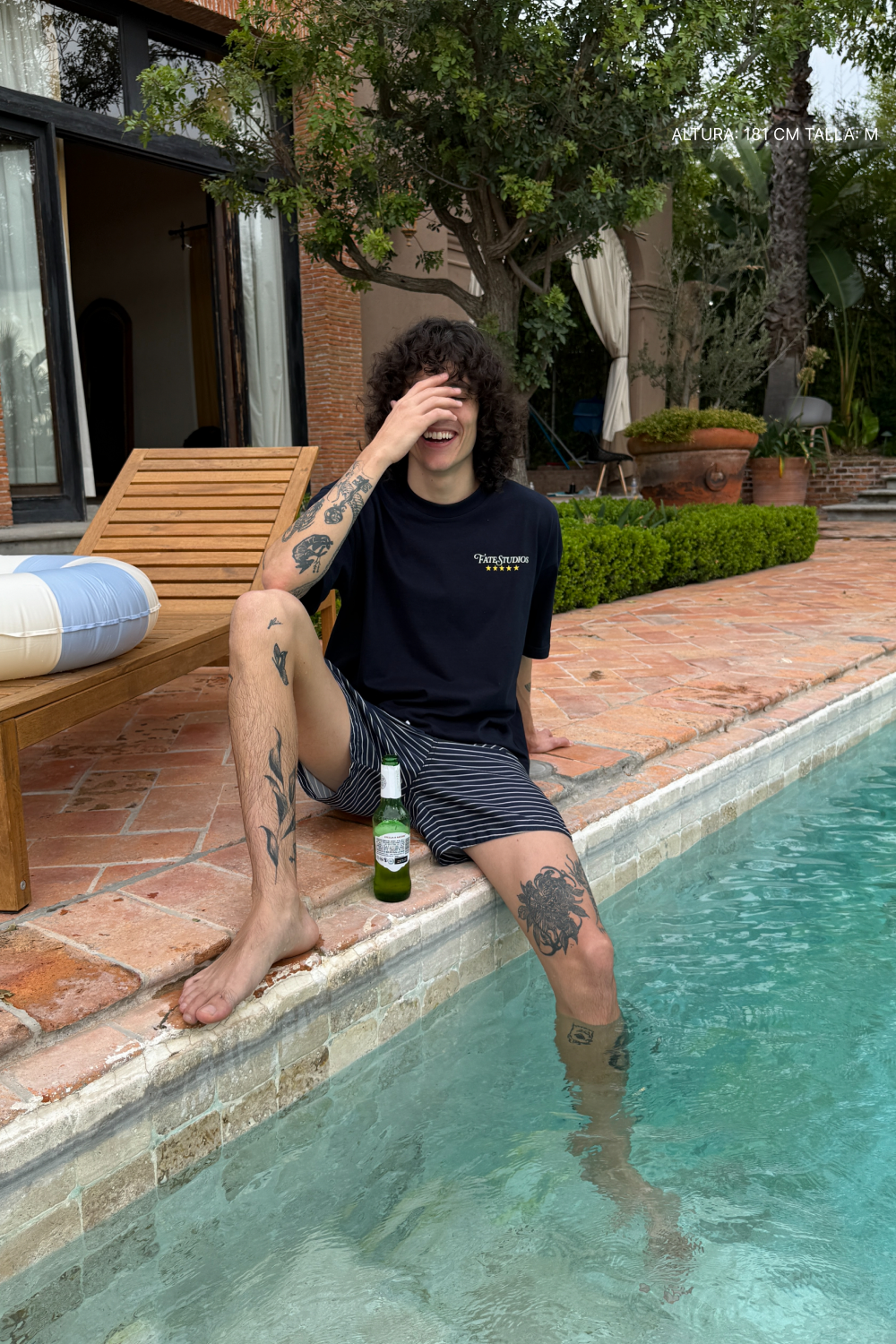 Grand Hotel Check-In Tee Navy Blue · 02