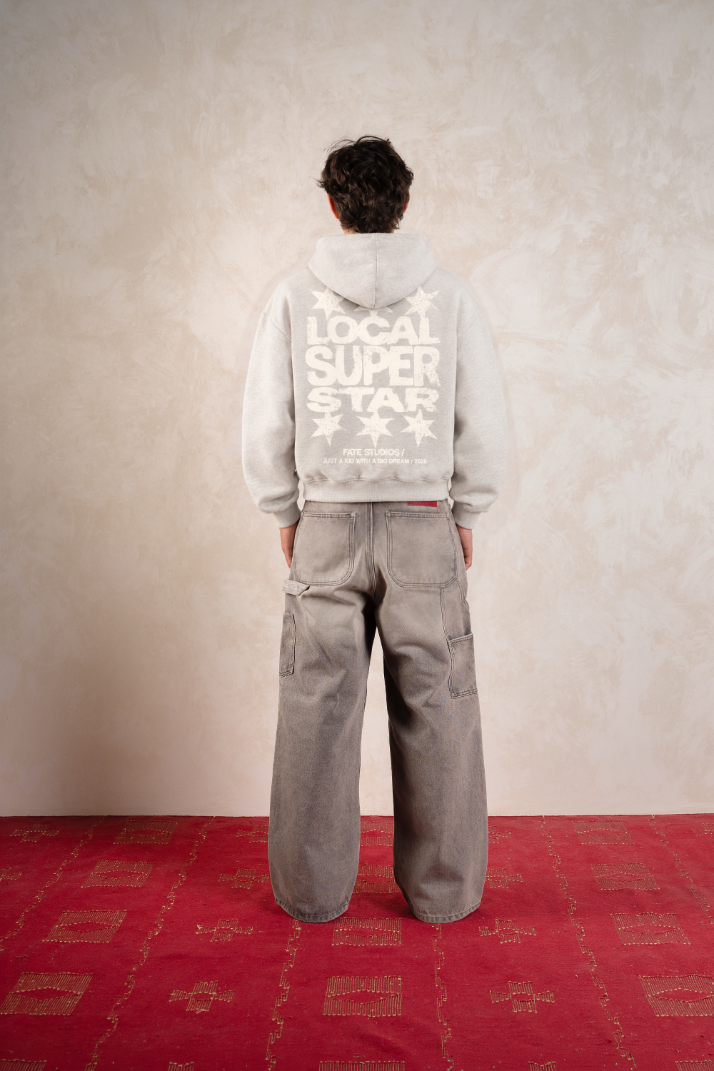 Local Super Star Hoodie Jasper Champagne — Modelo espalda