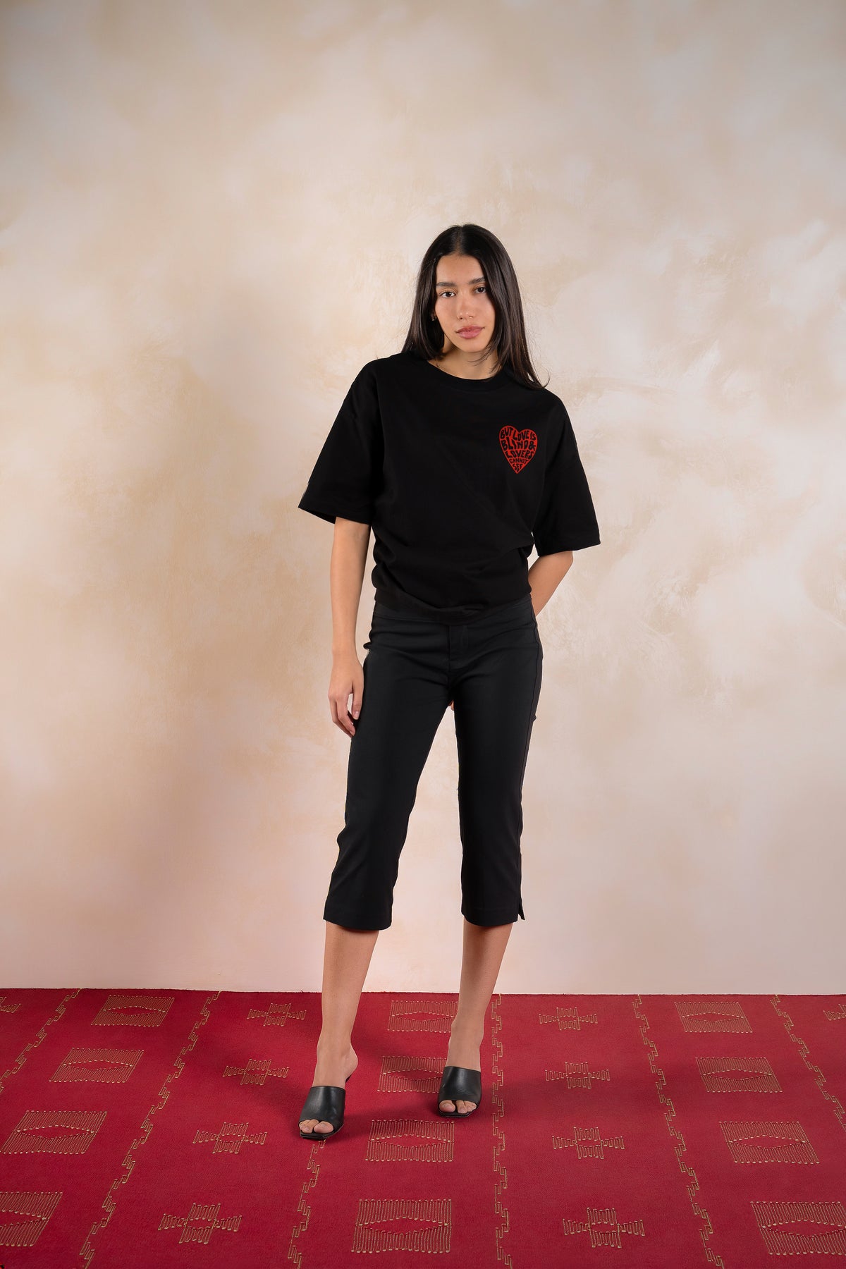 Love Is Blind Tee Black — Editorial FATE · Frente · Lookbook 2026-09-21