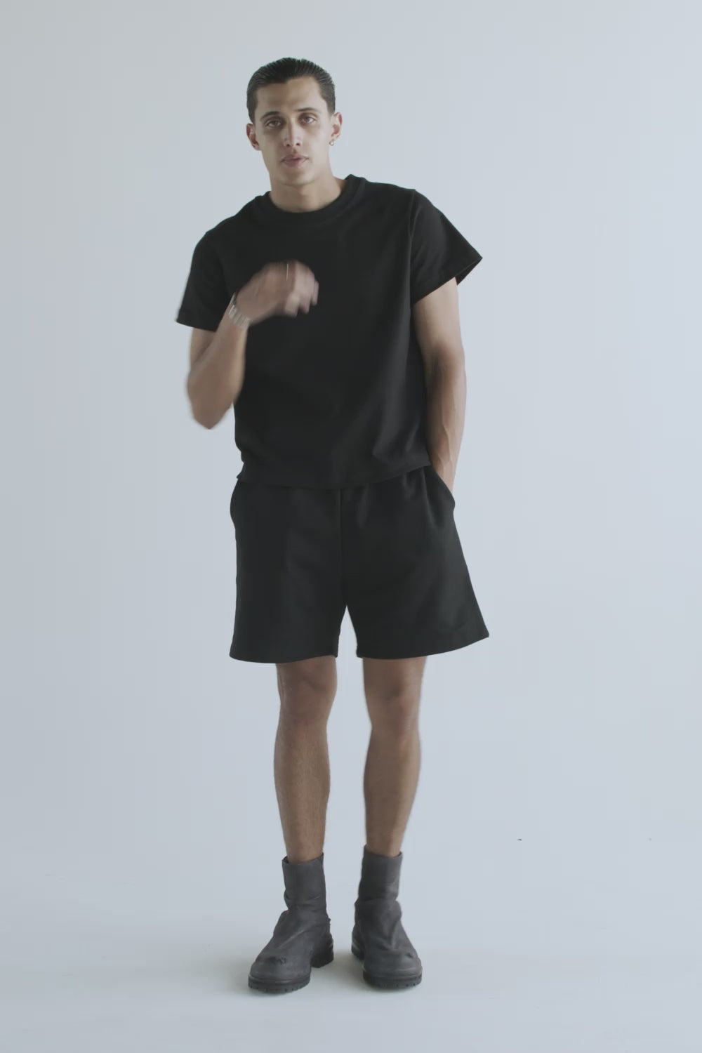 Crop Tee Black 250 GSM