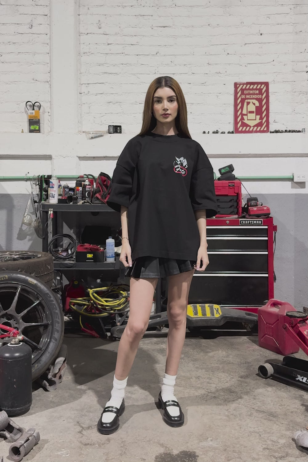 Good Girls Tee Black