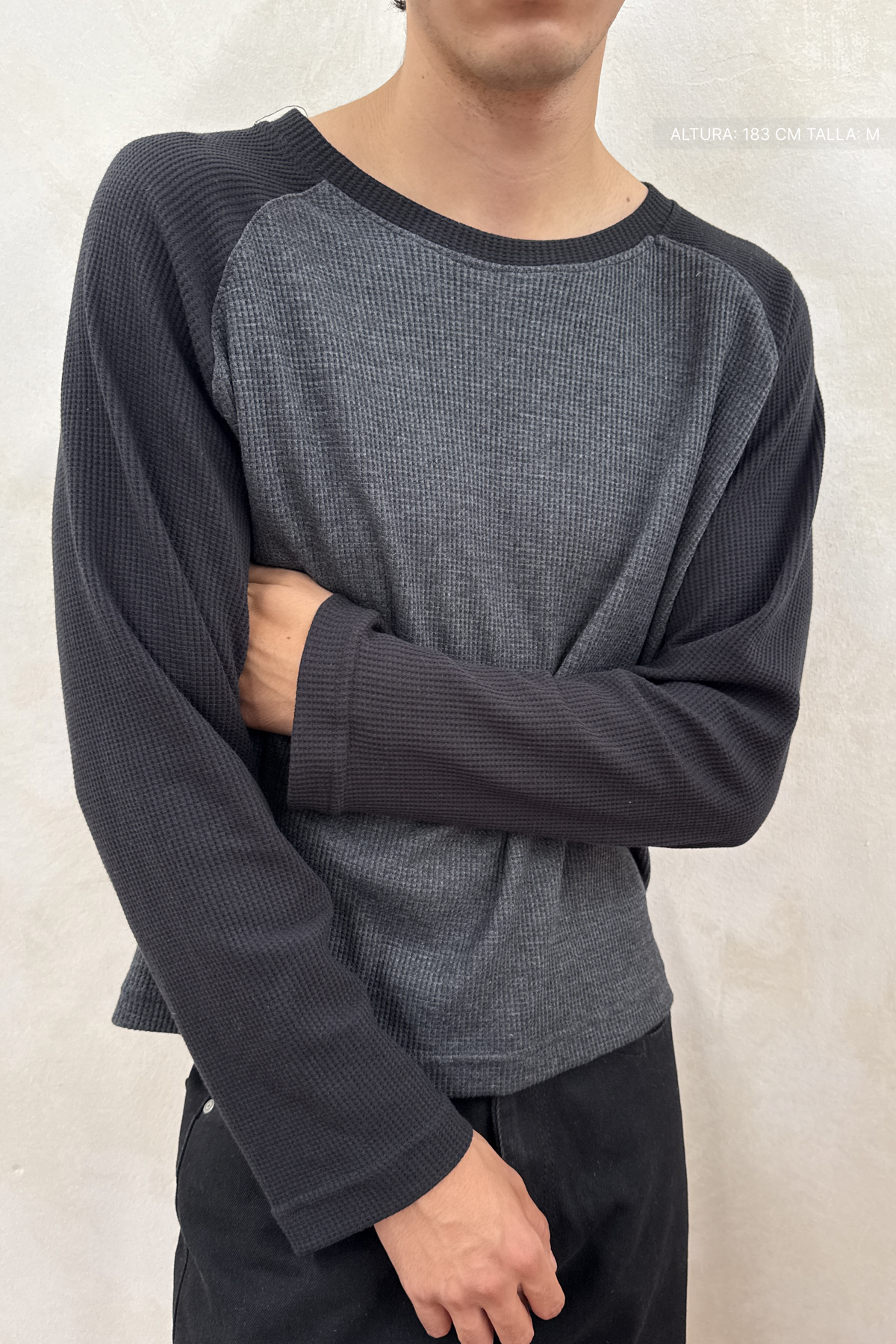 Raglan Longsleeve Black — foto 6